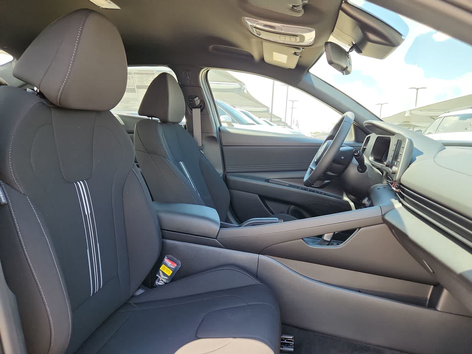 new 2025 Hyundai Elantra car, priced at $25,340