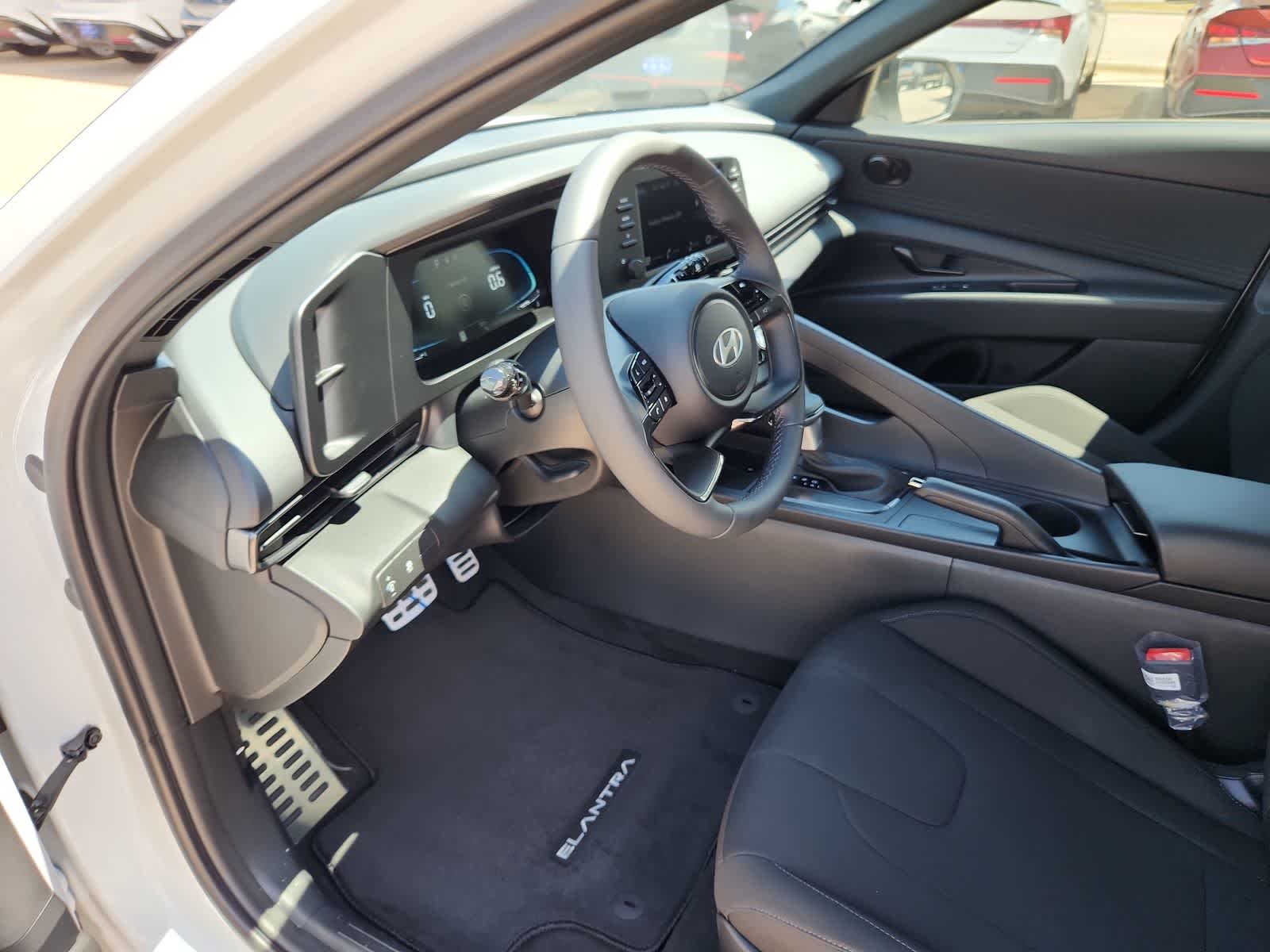 new 2025 Hyundai Elantra car, priced at $25,340