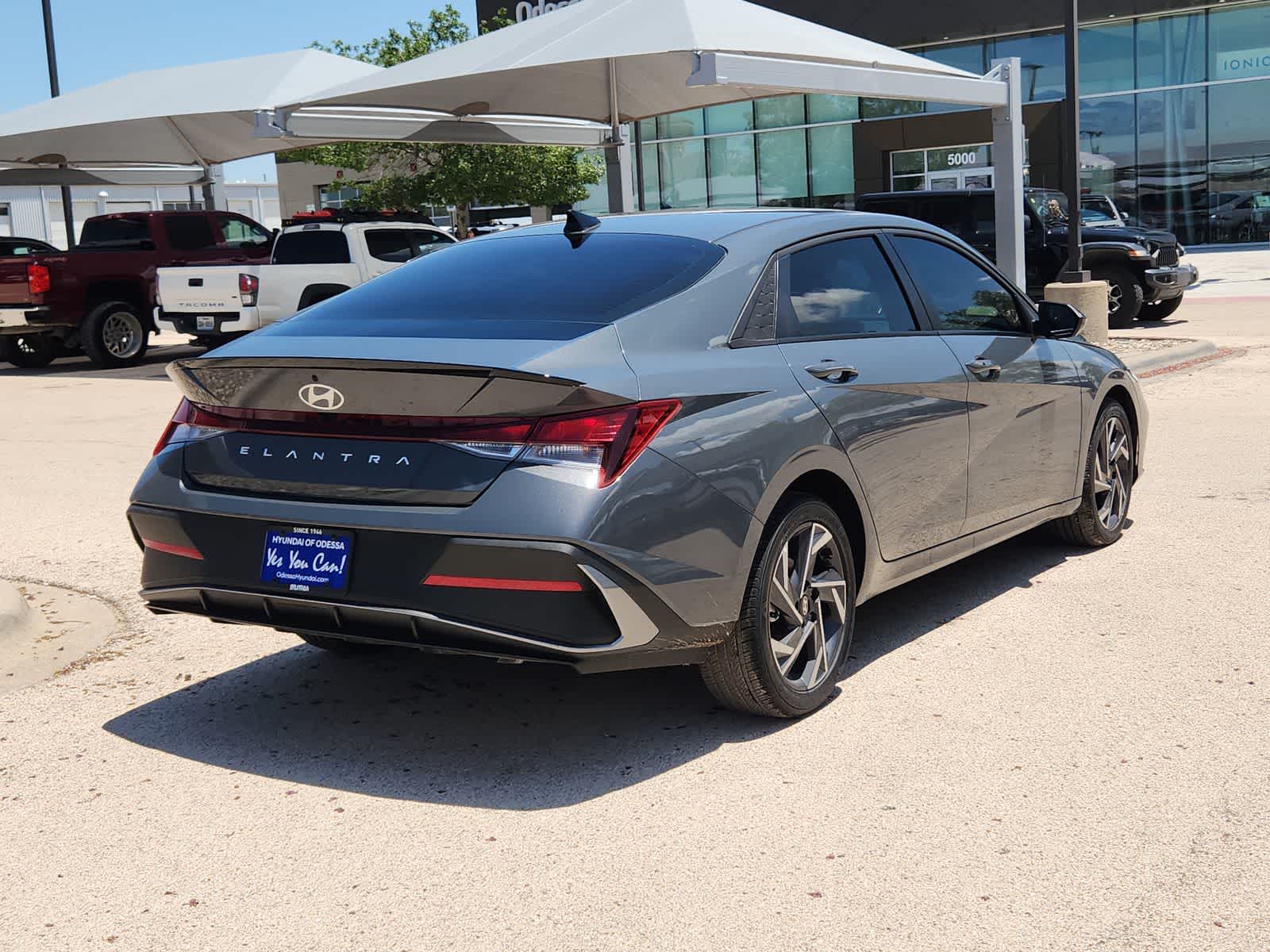 new 2025 Hyundai Elantra car, priced at $25,020