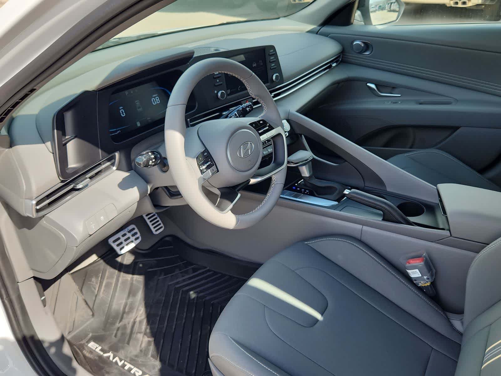 new 2025 Hyundai Elantra car, priced at $25,340