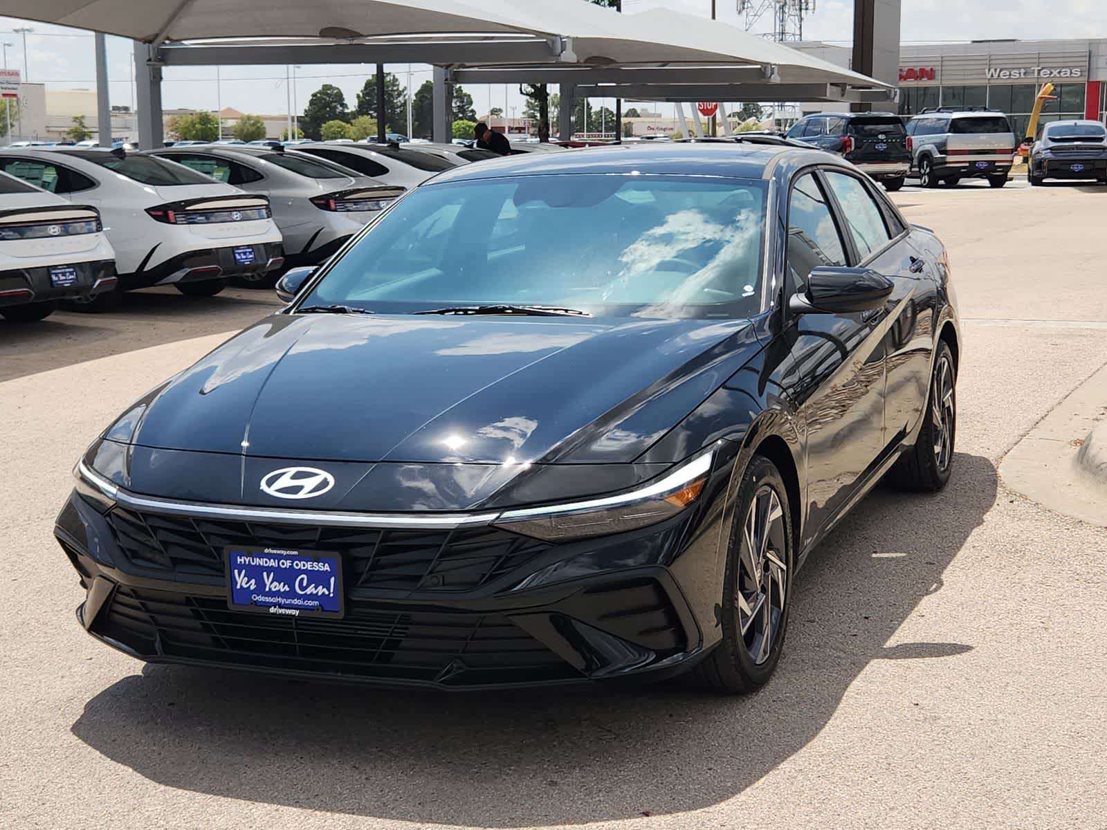 new 2025 Hyundai Elantra car, priced at $25,135
