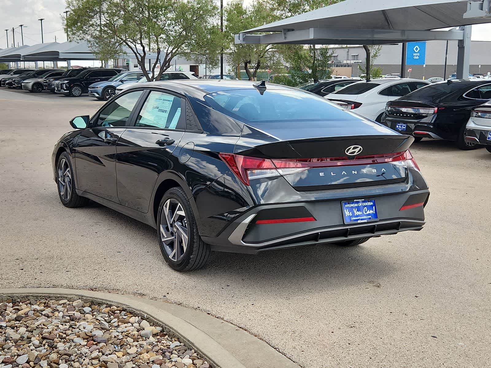 new 2025 Hyundai Elantra car, priced at $25,135