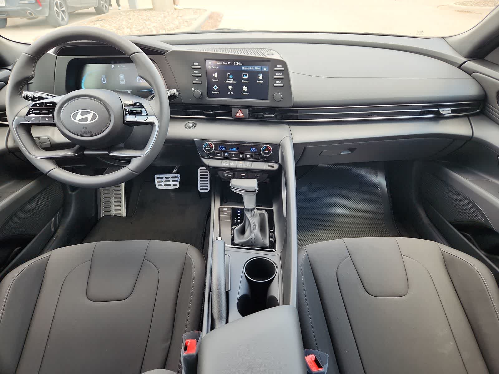 new 2025 Hyundai Elantra car, priced at $25,135