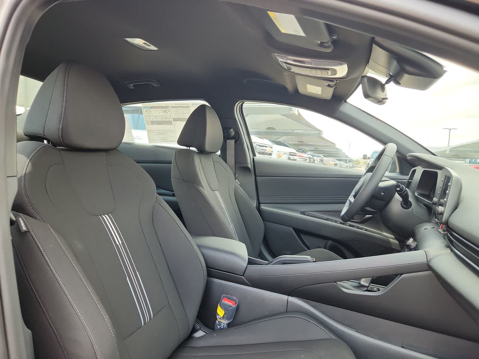 new 2025 Hyundai Elantra car, priced at $25,135