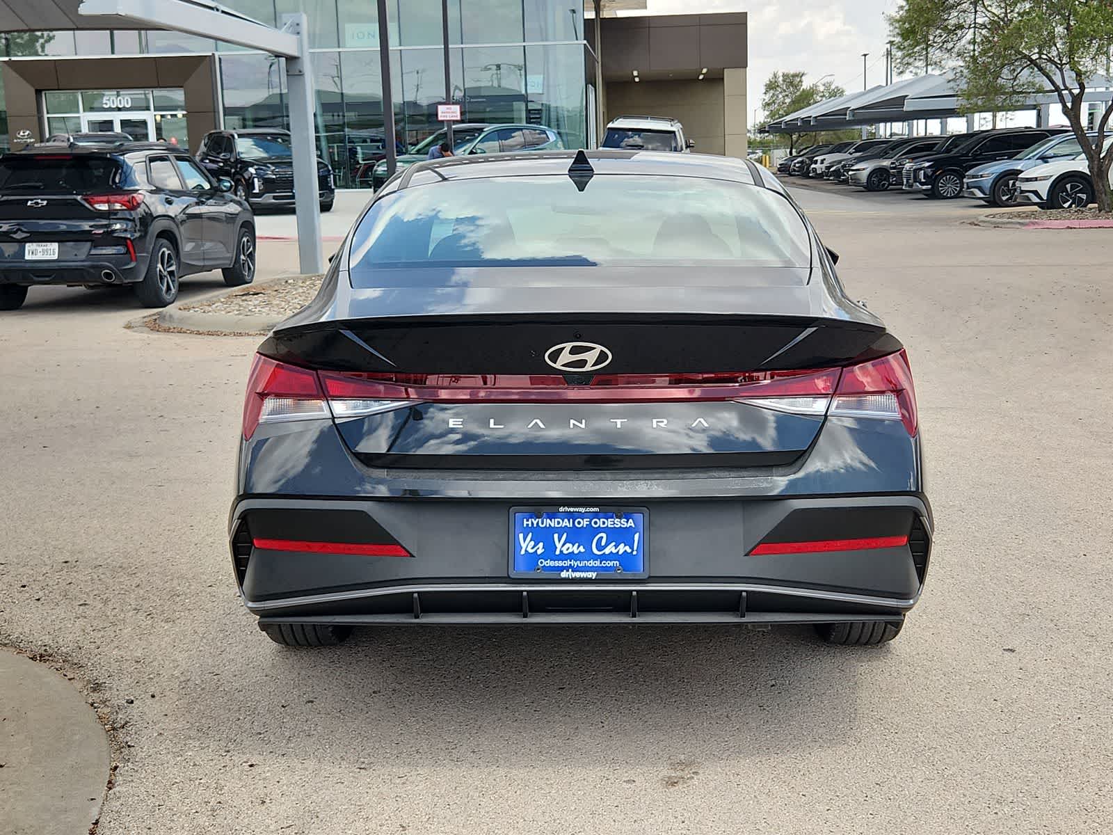 new 2025 Hyundai Elantra car, priced at $25,135
