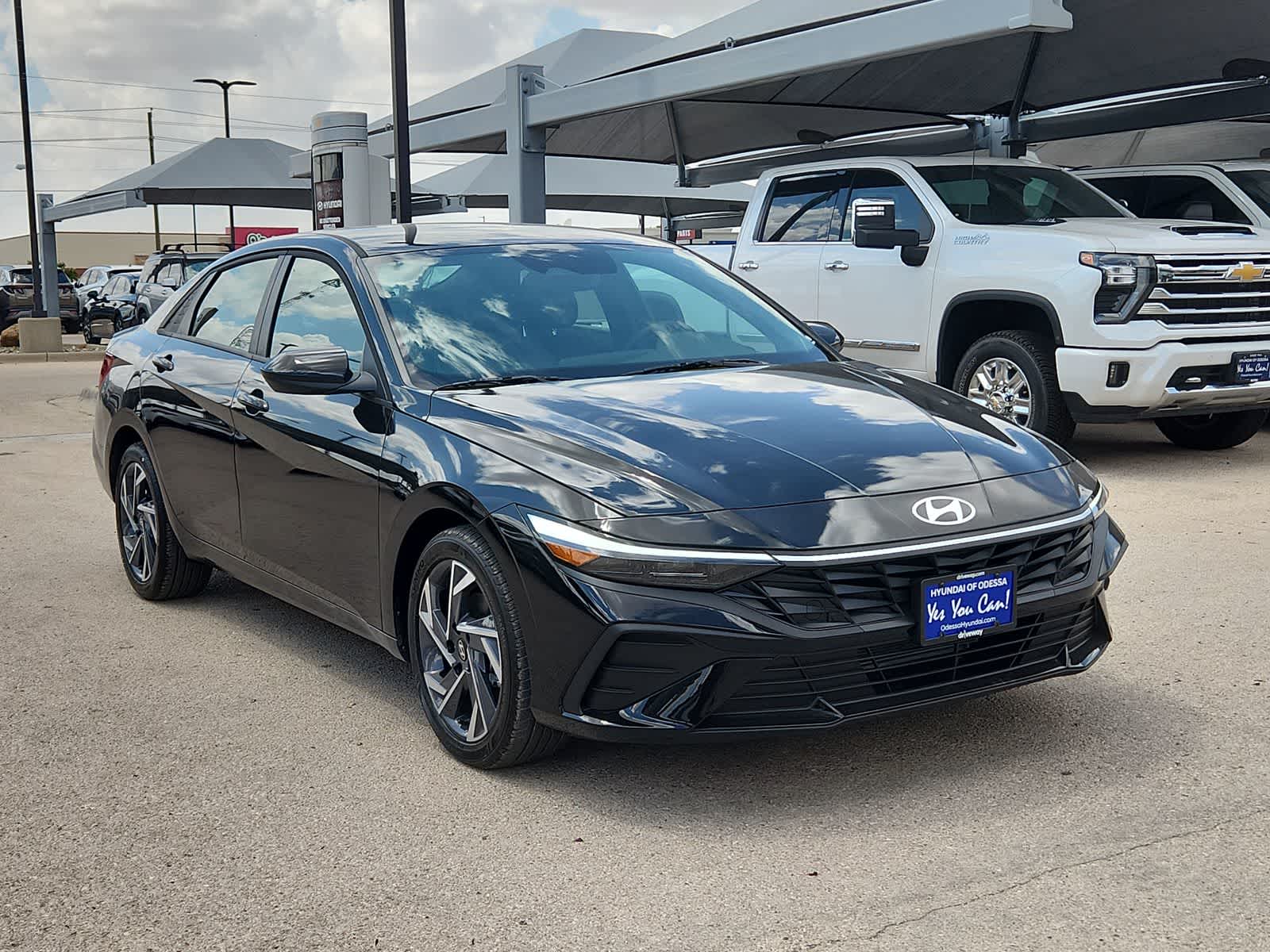 new 2025 Hyundai Elantra car, priced at $25,135
