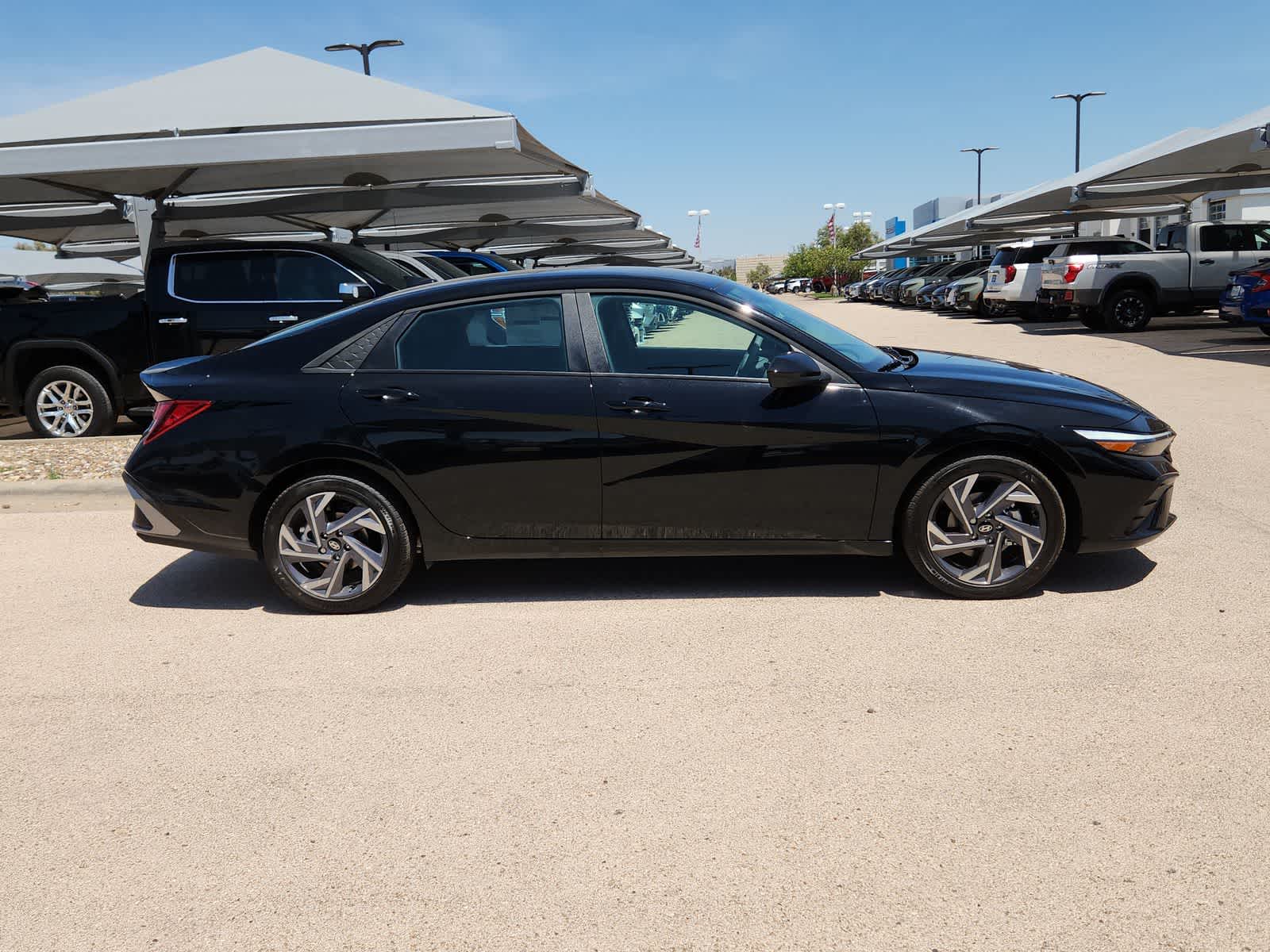 new 2025 Hyundai Elantra car, priced at $25,125