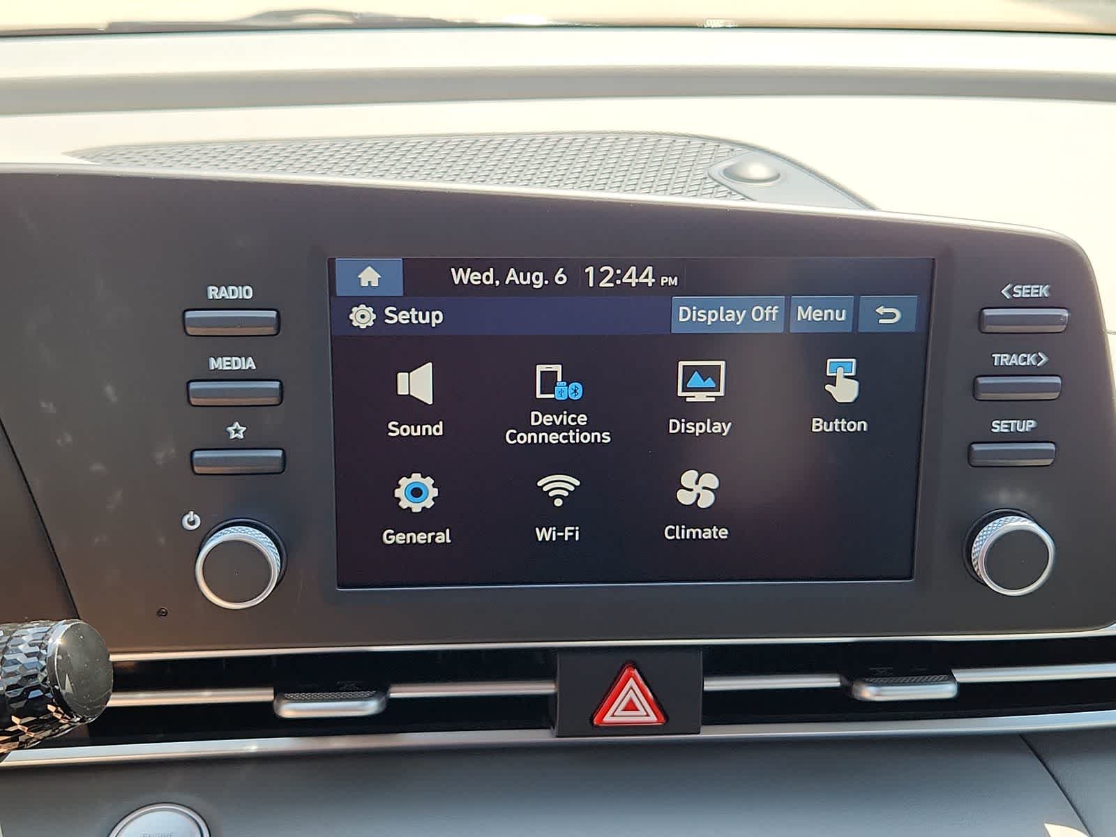 new 2025 Hyundai Elantra car, priced at $25,125
