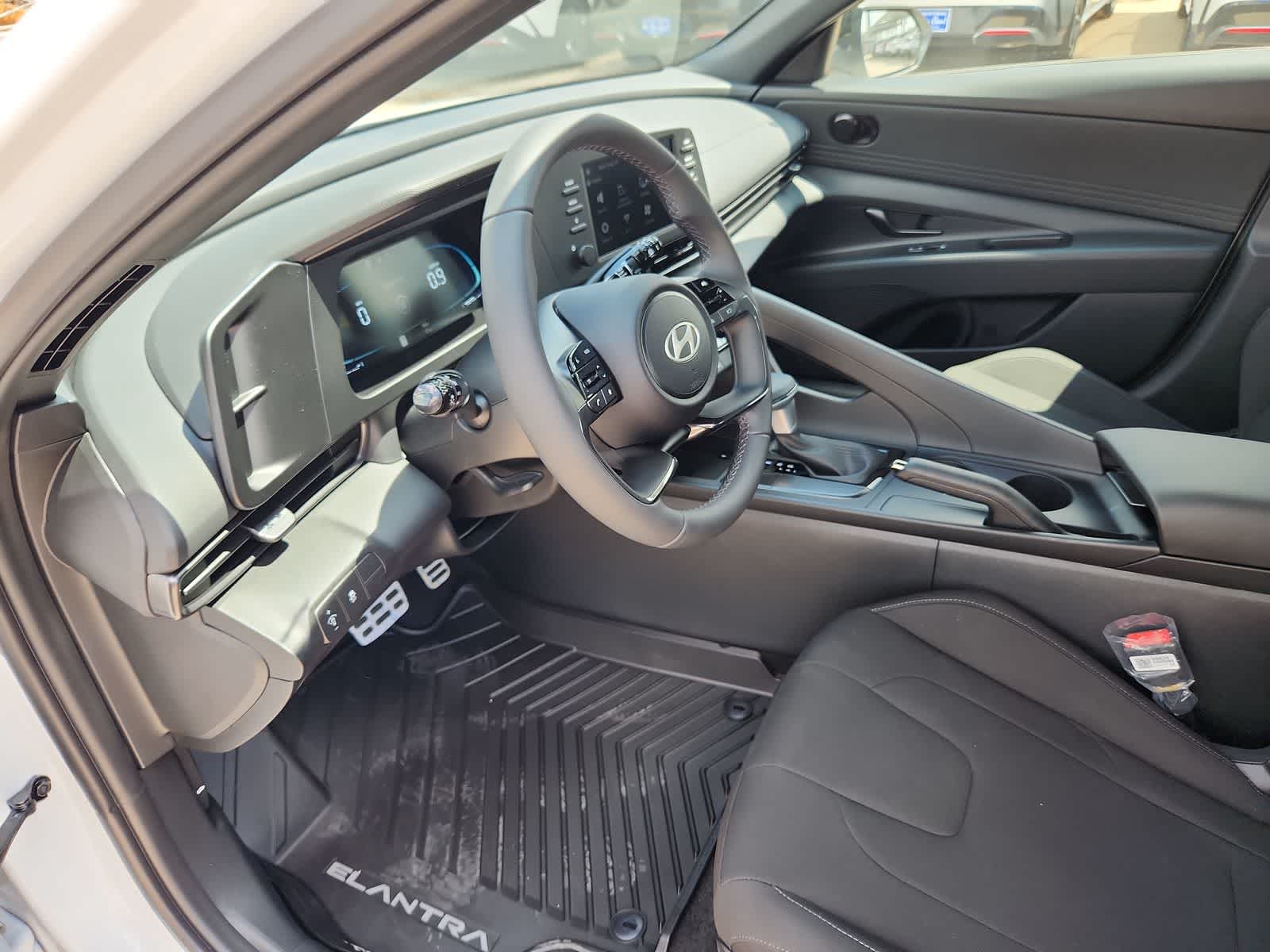 new 2025 Hyundai Elantra car, priced at $25,635