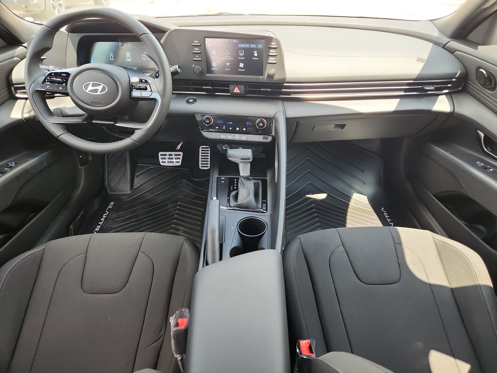 new 2025 Hyundai Elantra car, priced at $25,635