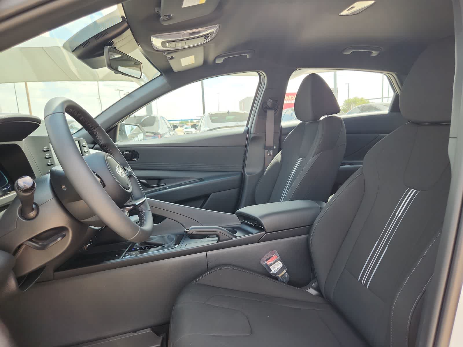 new 2025 Hyundai Elantra car, priced at $25,635