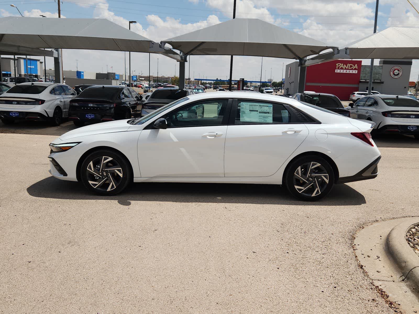 new 2025 Hyundai Elantra car, priced at $25,635