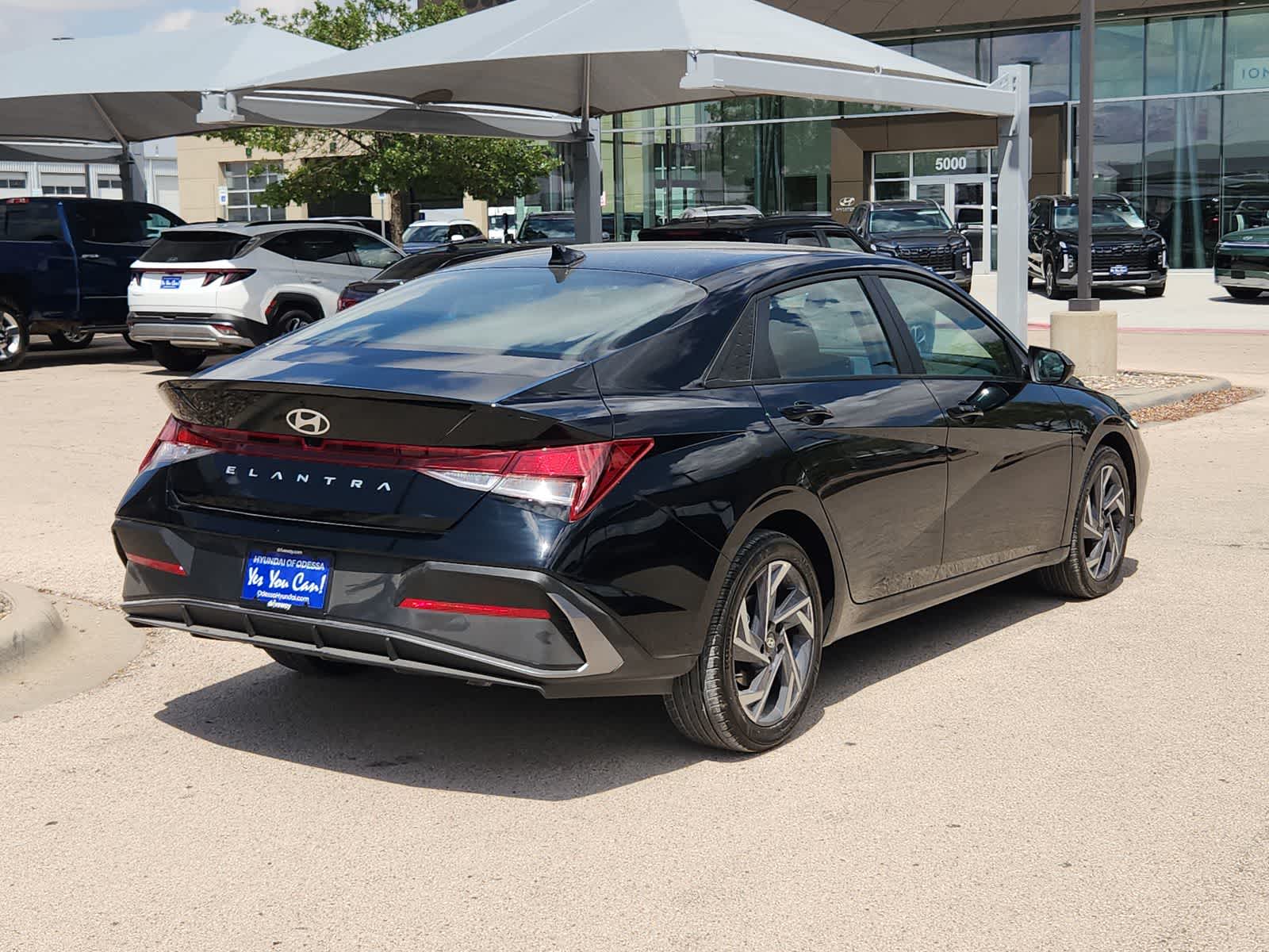 new 2025 Hyundai Elantra car, priced at $25,090