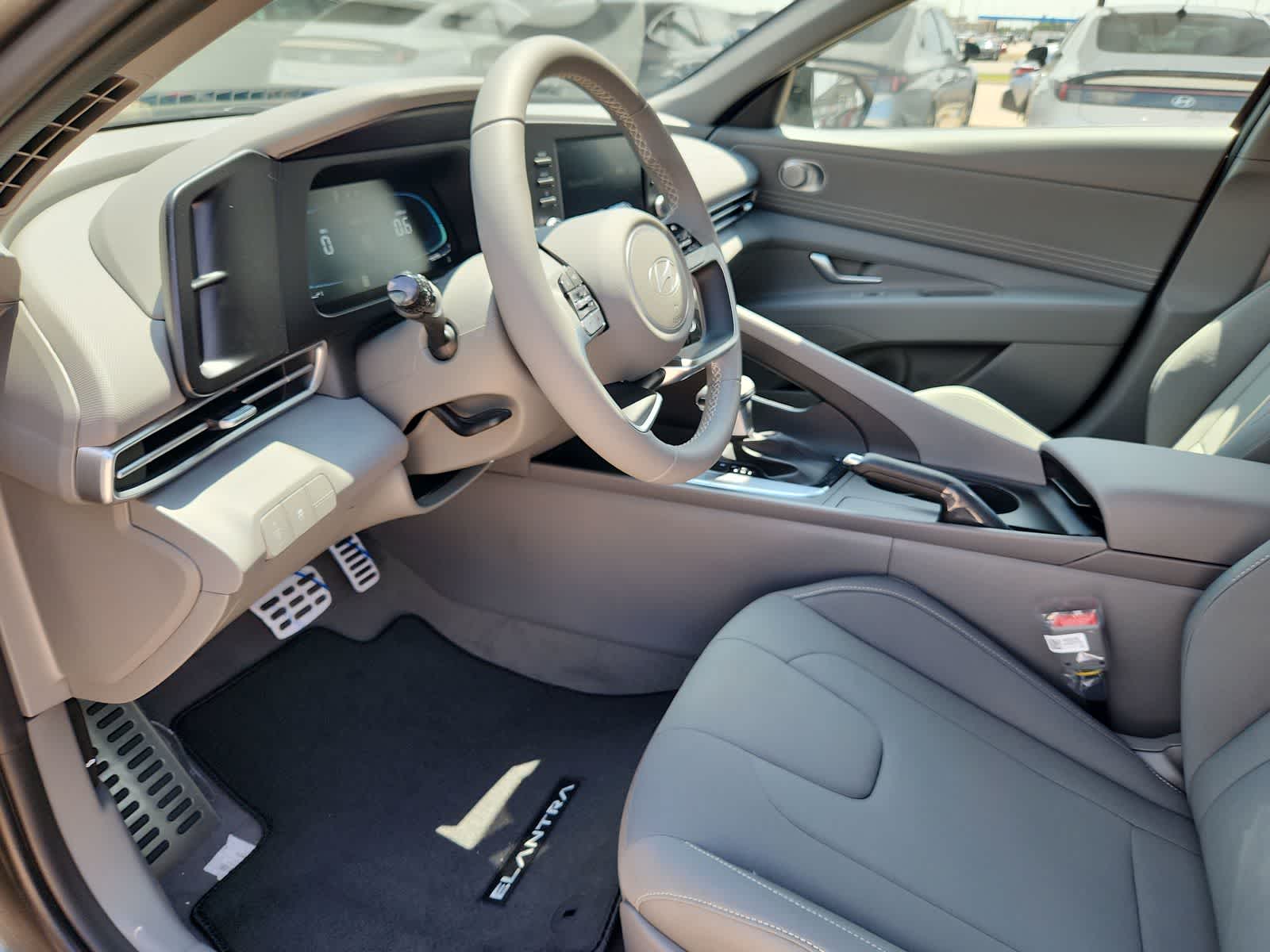 new 2025 Hyundai Elantra car, priced at $25,125