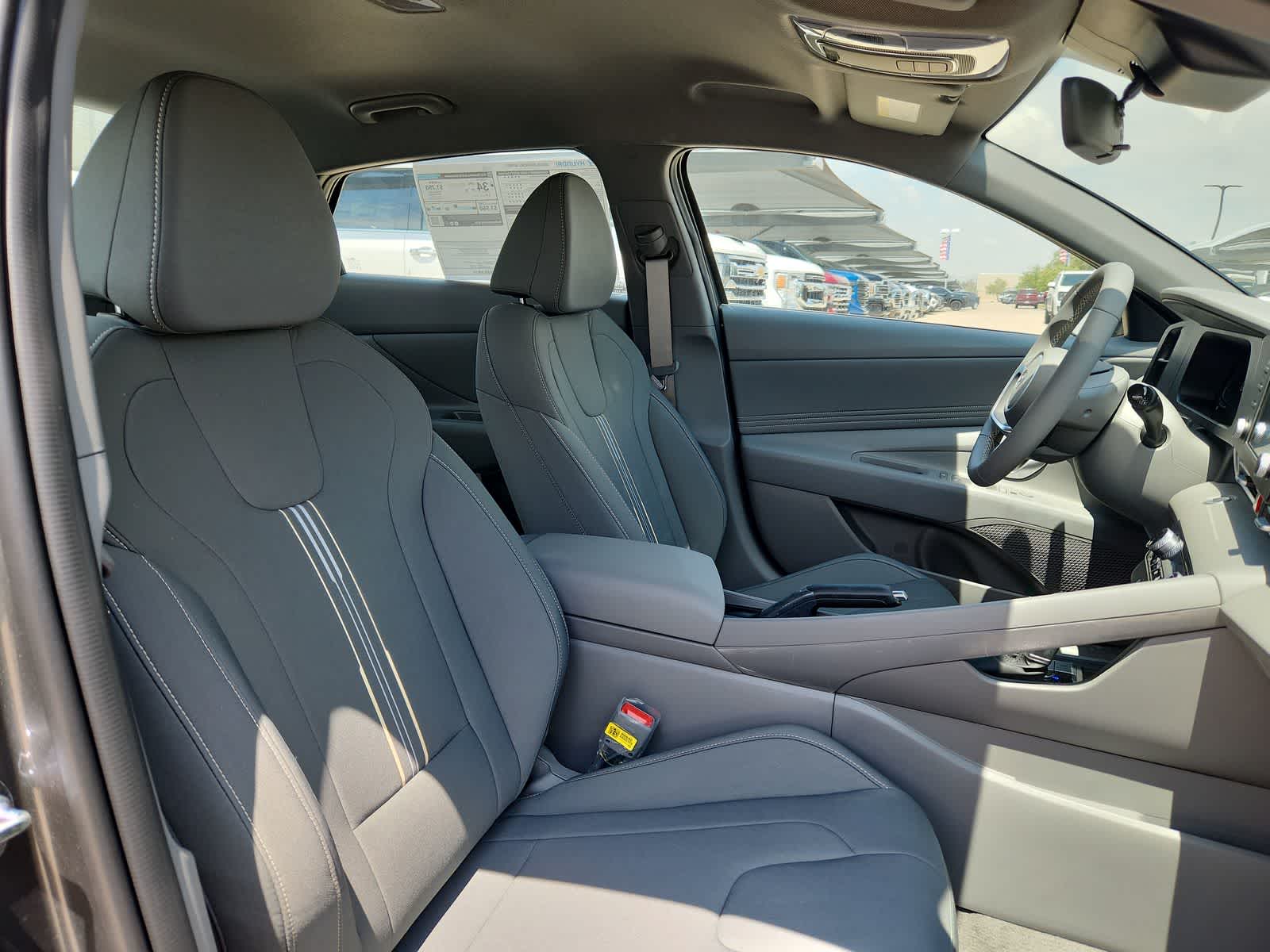 new 2025 Hyundai Elantra car, priced at $25,125