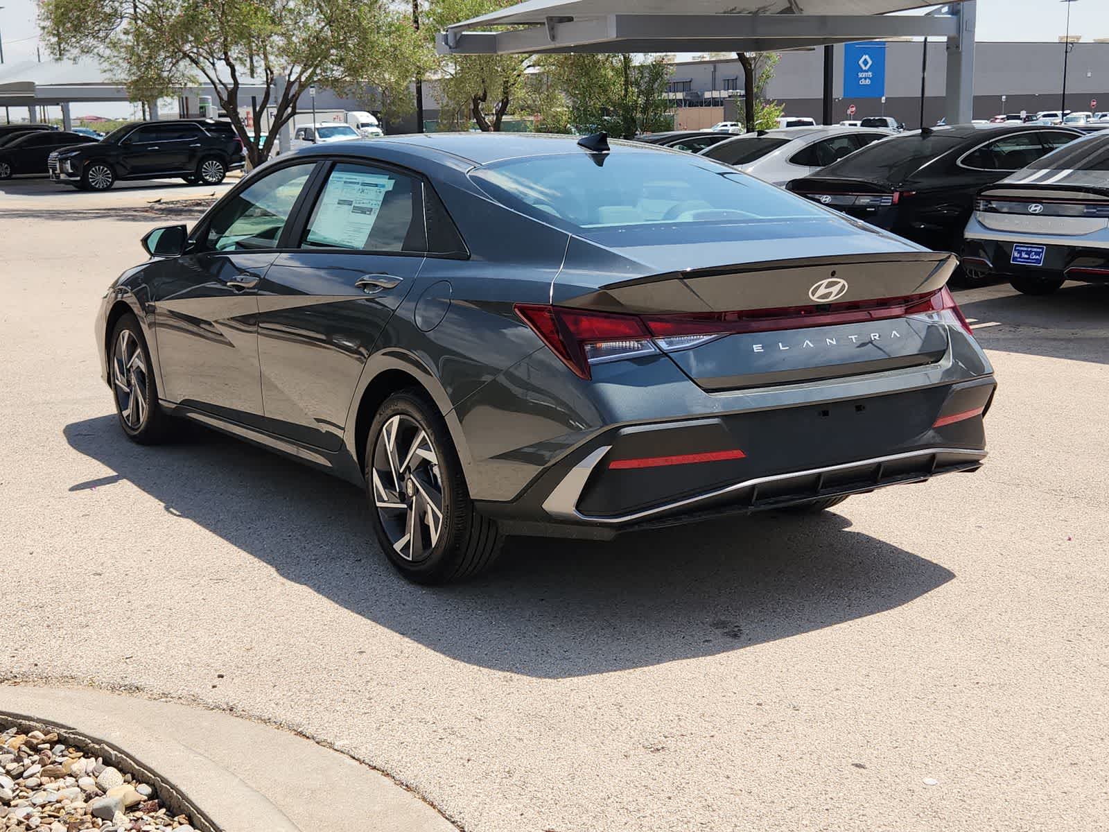 new 2025 Hyundai Elantra car, priced at $25,125