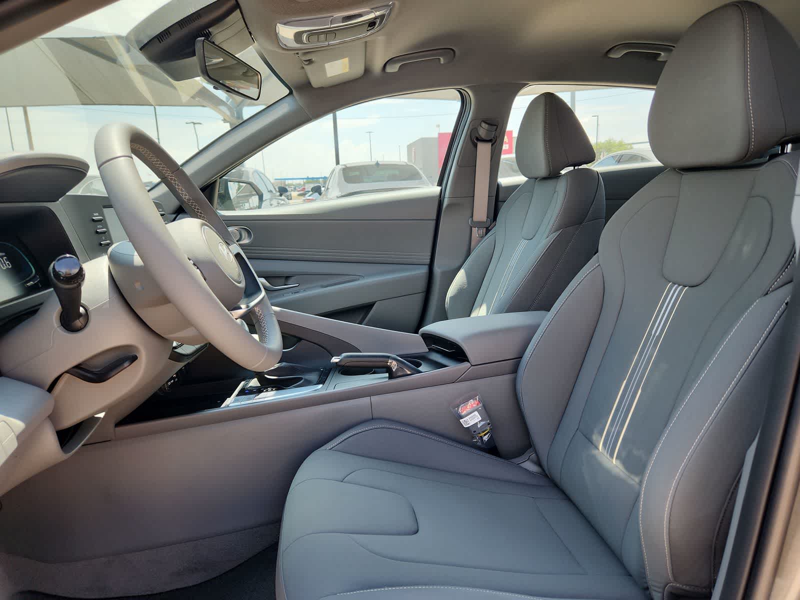 new 2025 Hyundai Elantra car, priced at $25,125