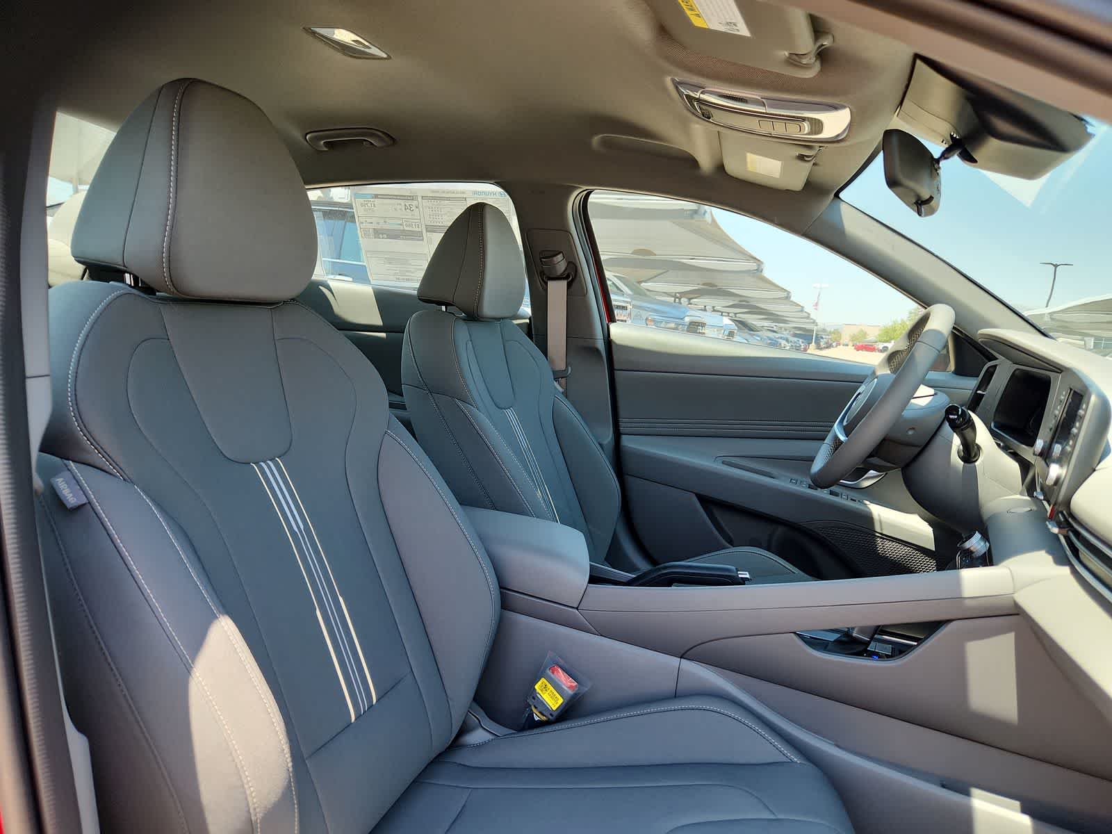 new 2025 Hyundai Elantra car, priced at $25,625