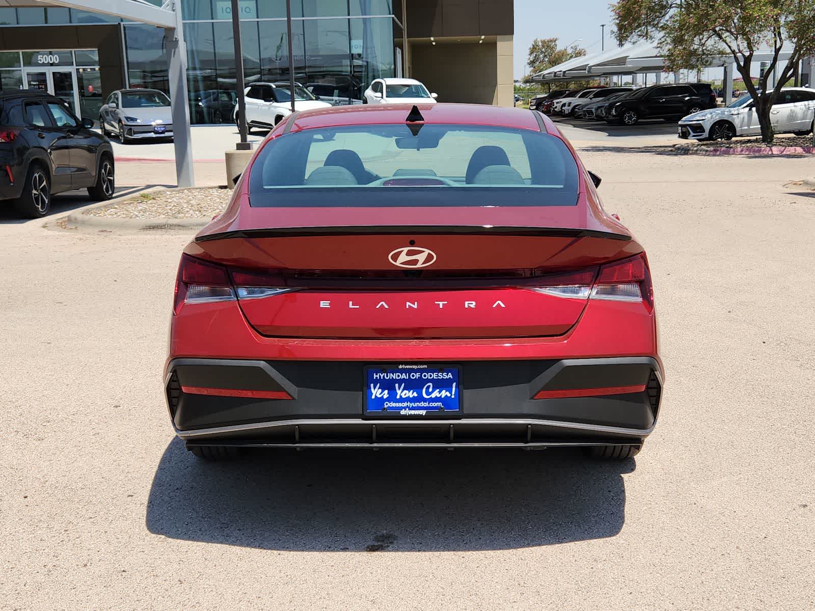 new 2025 Hyundai Elantra car, priced at $25,625