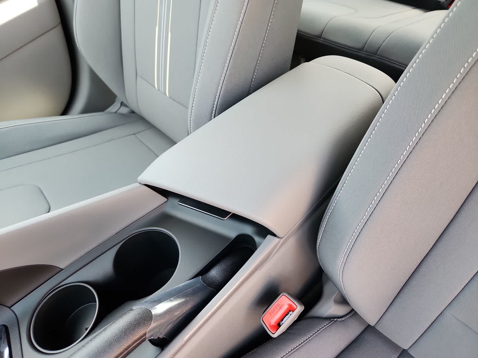 new 2025 Hyundai Elantra car, priced at $25,330