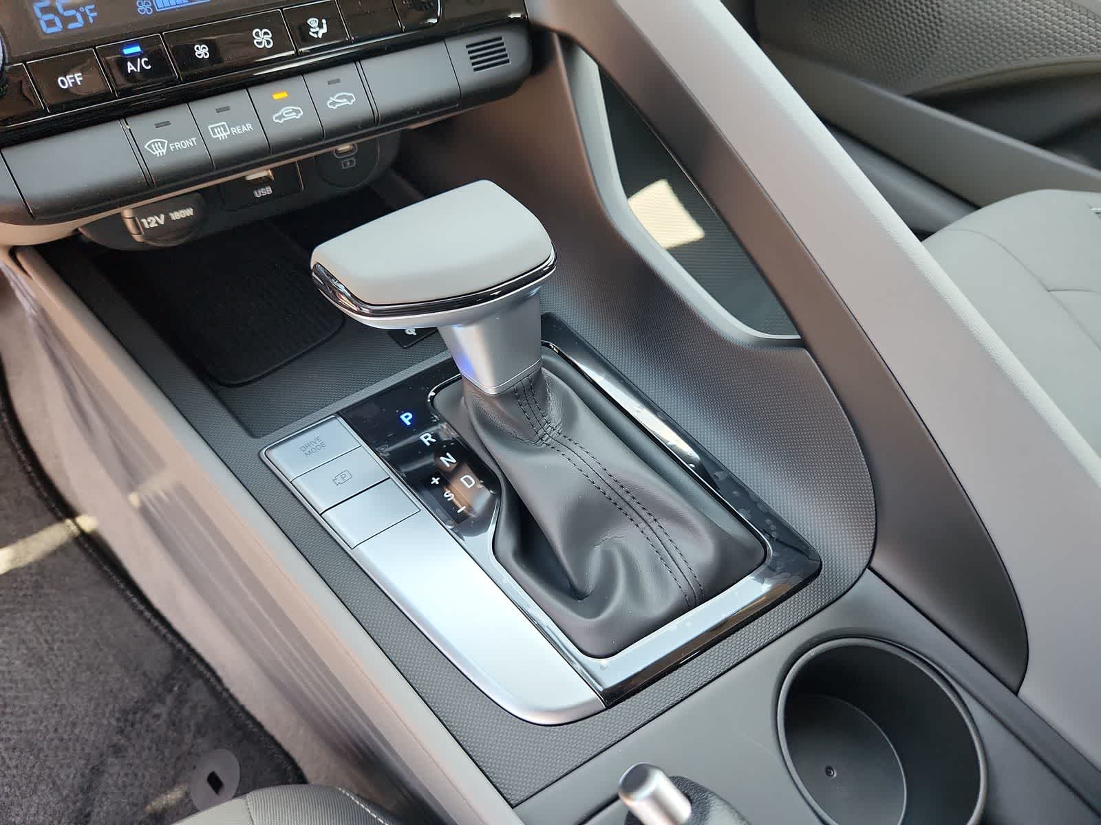 new 2025 Hyundai Elantra car, priced at $25,330