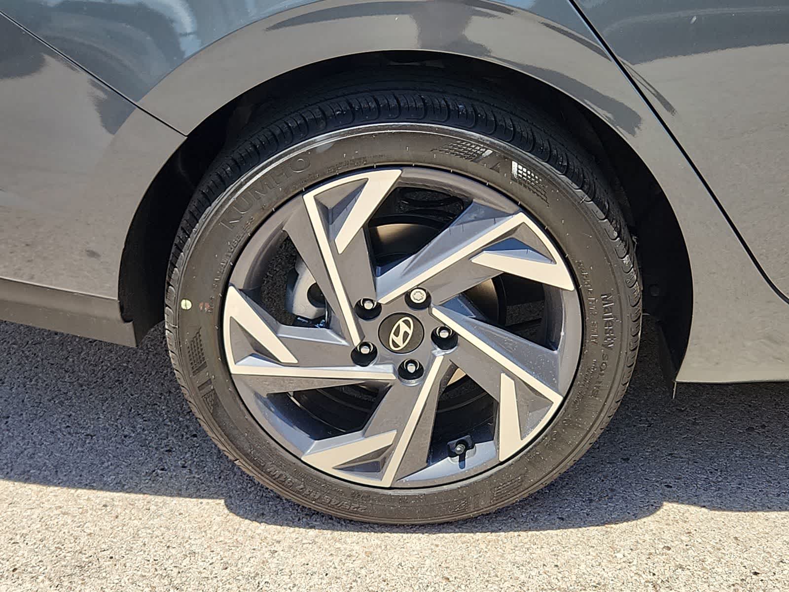 new 2025 Hyundai Elantra car, priced at $24,840