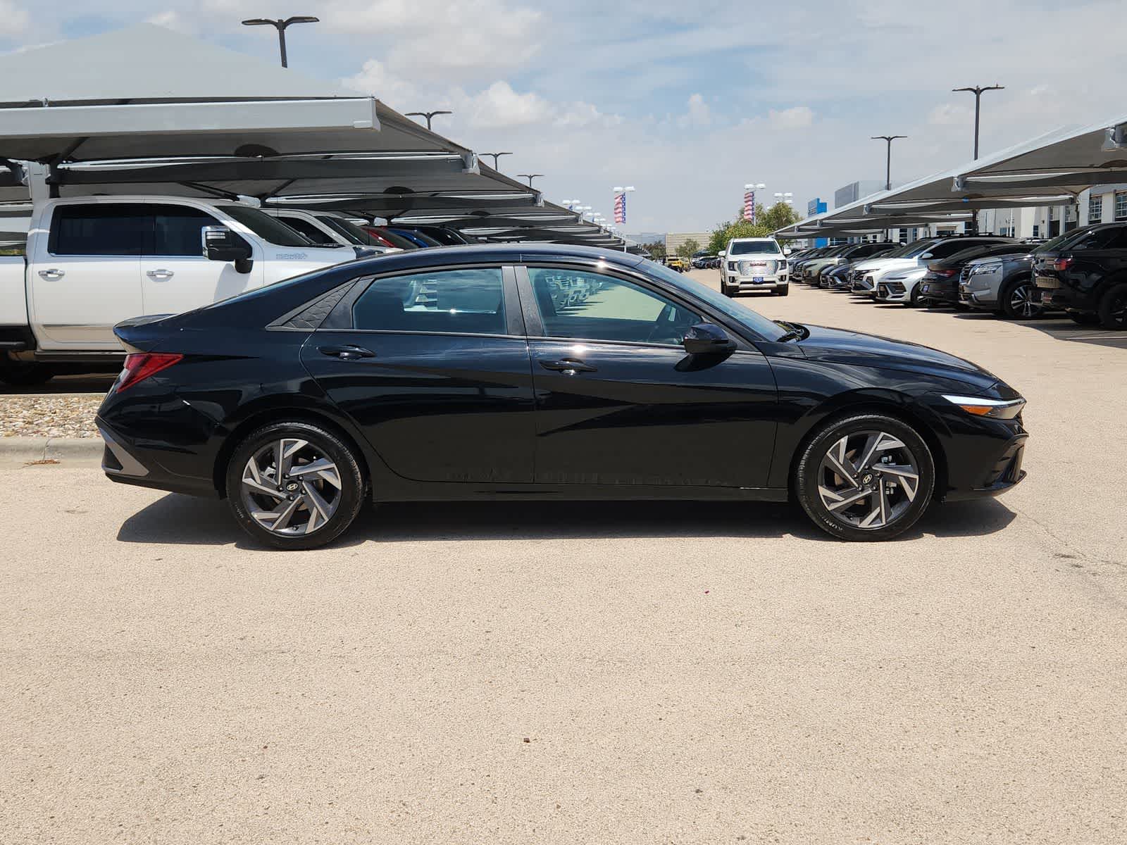 new 2025 Hyundai Elantra car, priced at $25,125