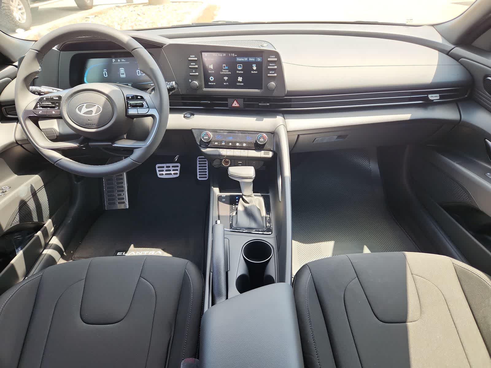 new 2025 Hyundai Elantra car, priced at $25,125