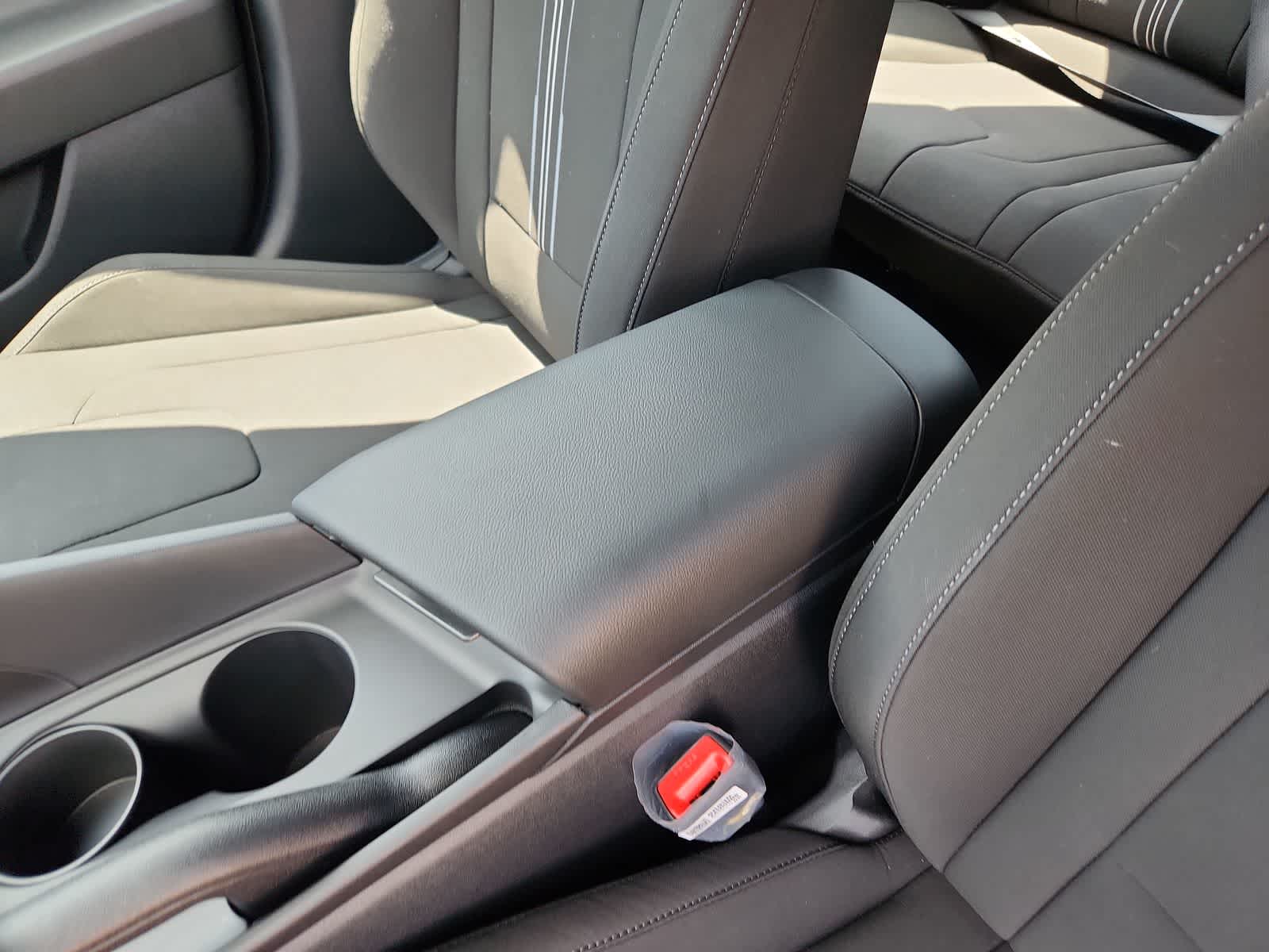 new 2025 Hyundai Elantra car, priced at $25,125