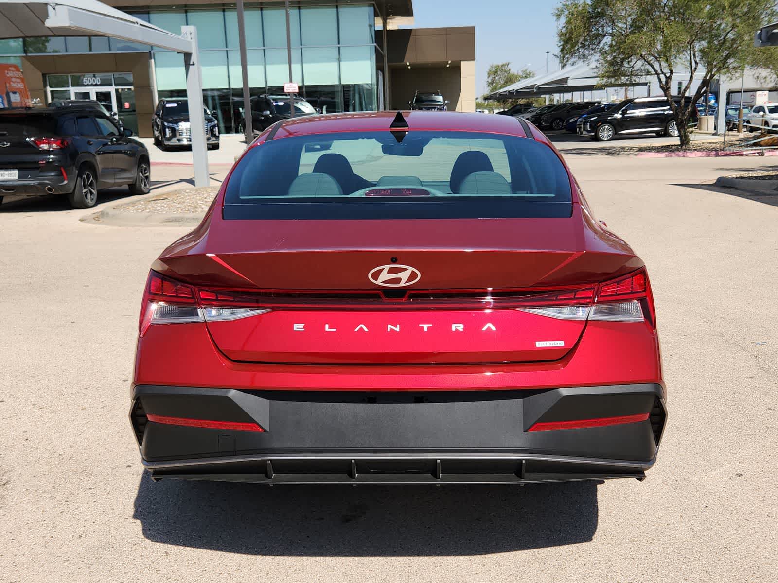 new 2025 Hyundai Elantra Hybrid car, priced at $27,805