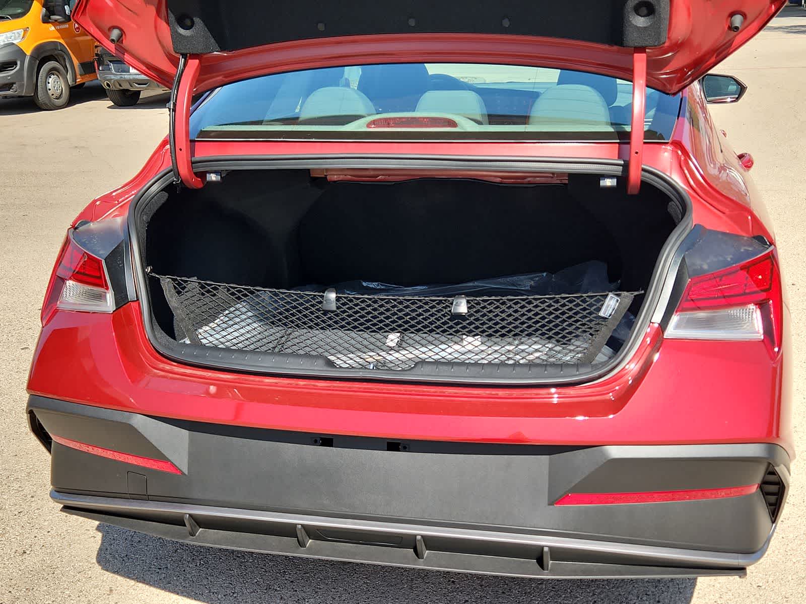 new 2025 Hyundai Elantra Hybrid car, priced at $27,805