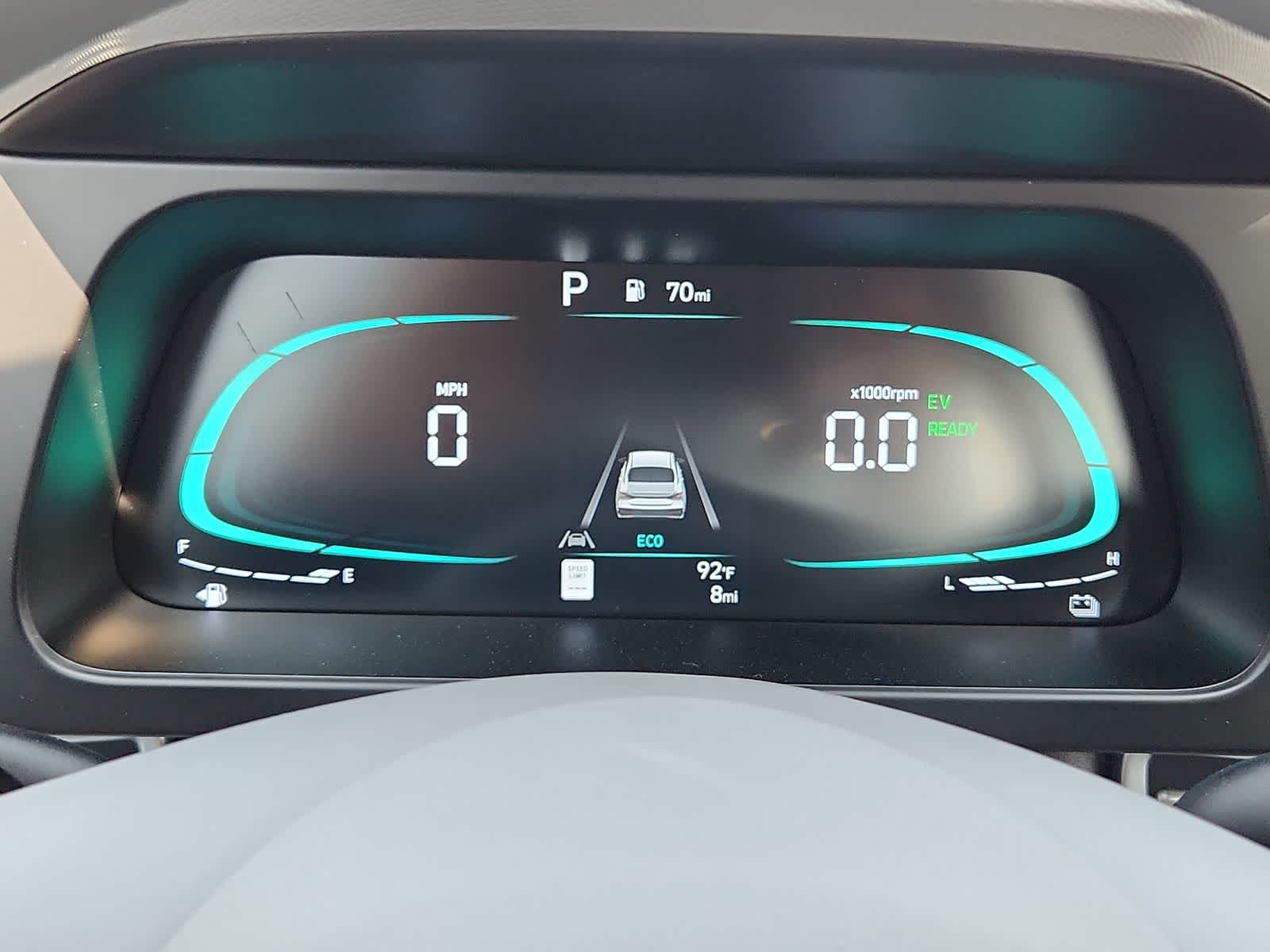 new 2025 Hyundai Elantra Hybrid car, priced at $27,805