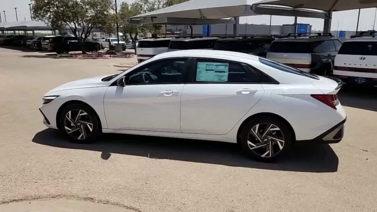 new 2025 Hyundai Elantra Hybrid car, priced at $29,470