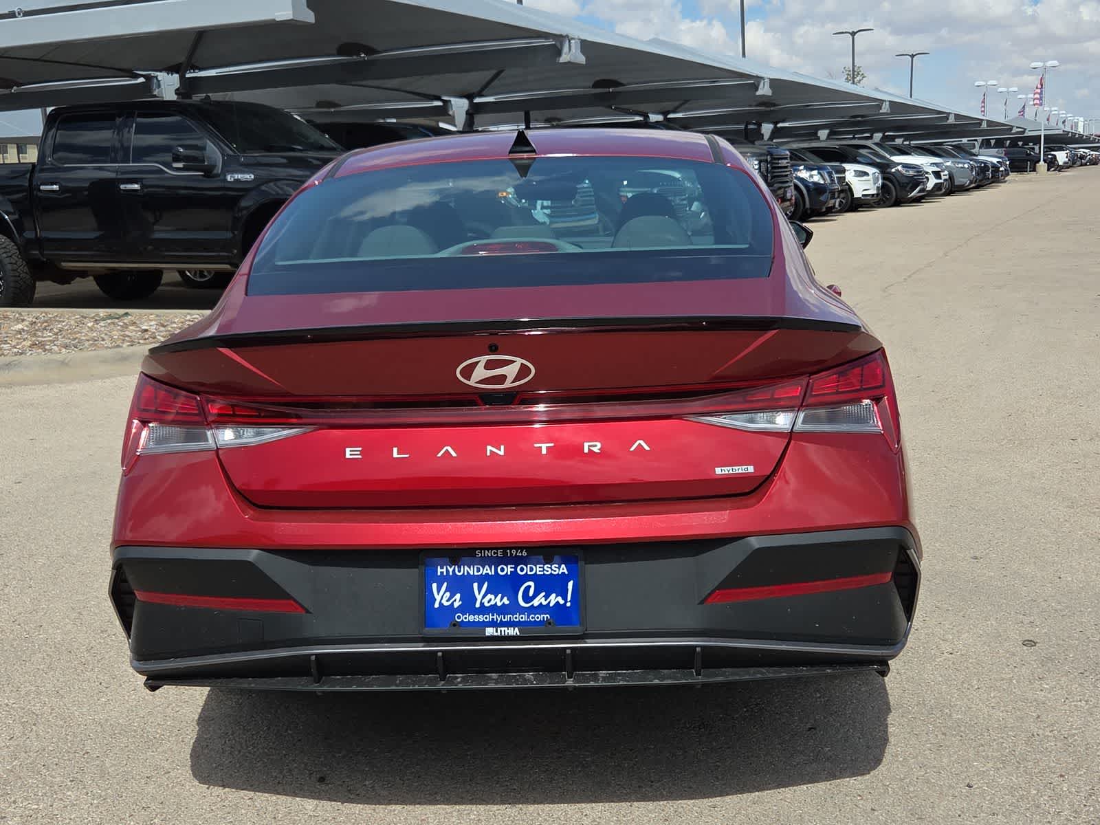 new 2025 Hyundai Elantra Hybrid car, priced at $27,340