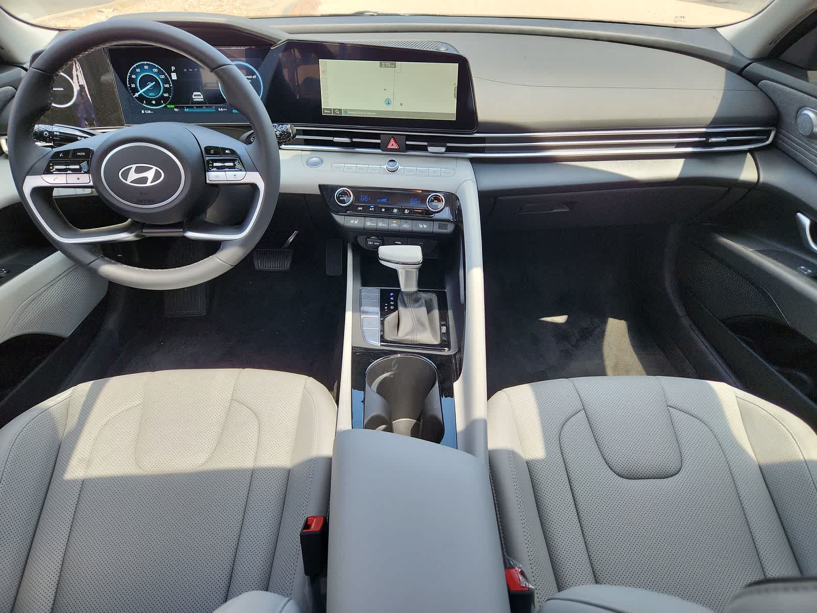 new 2025 Hyundai Elantra Hybrid car, priced at $30,600