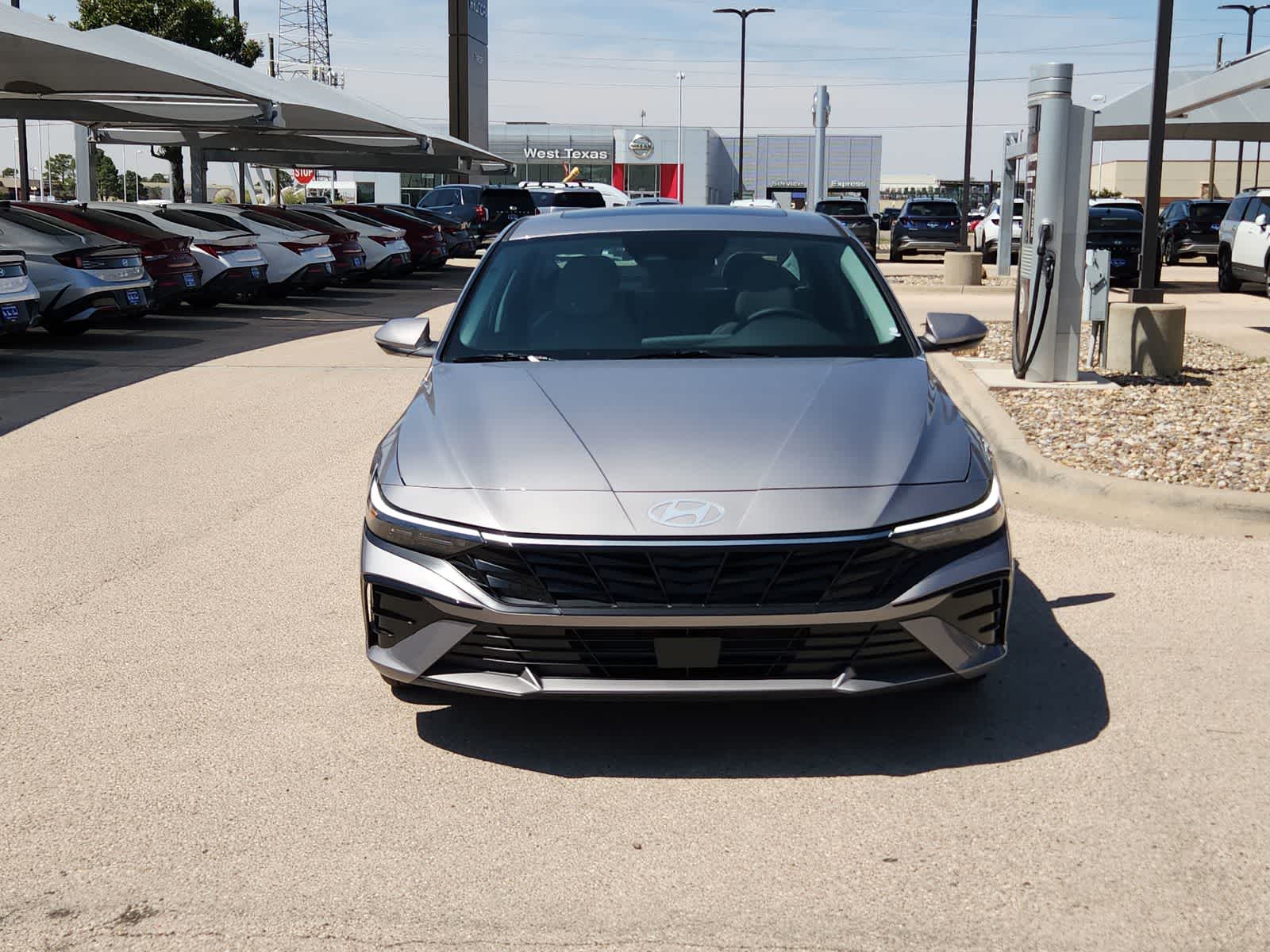 new 2025 Hyundai Elantra car, priced at $28,650
