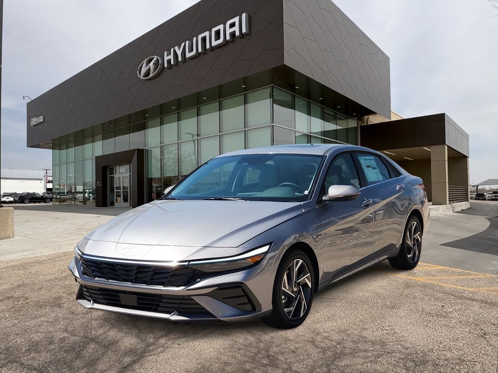 new 2025 Hyundai Elantra car, priced at $28,650