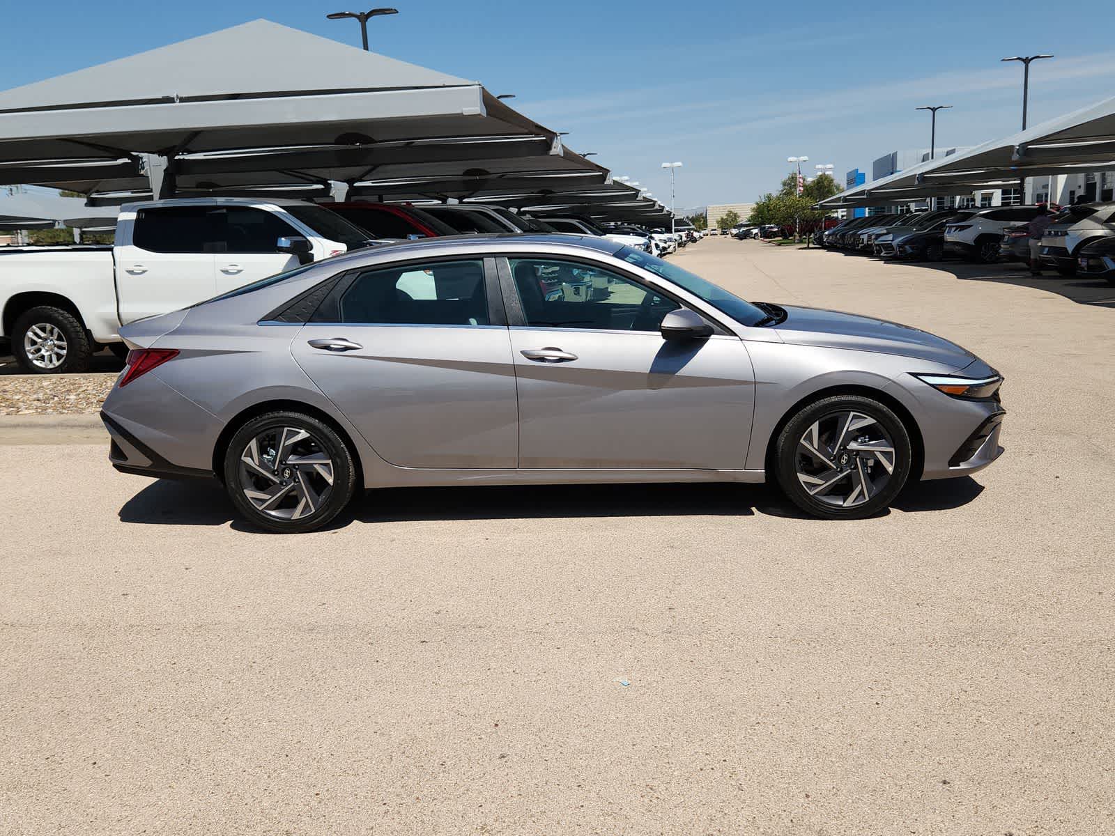 new 2025 Hyundai Elantra car, priced at $28,650