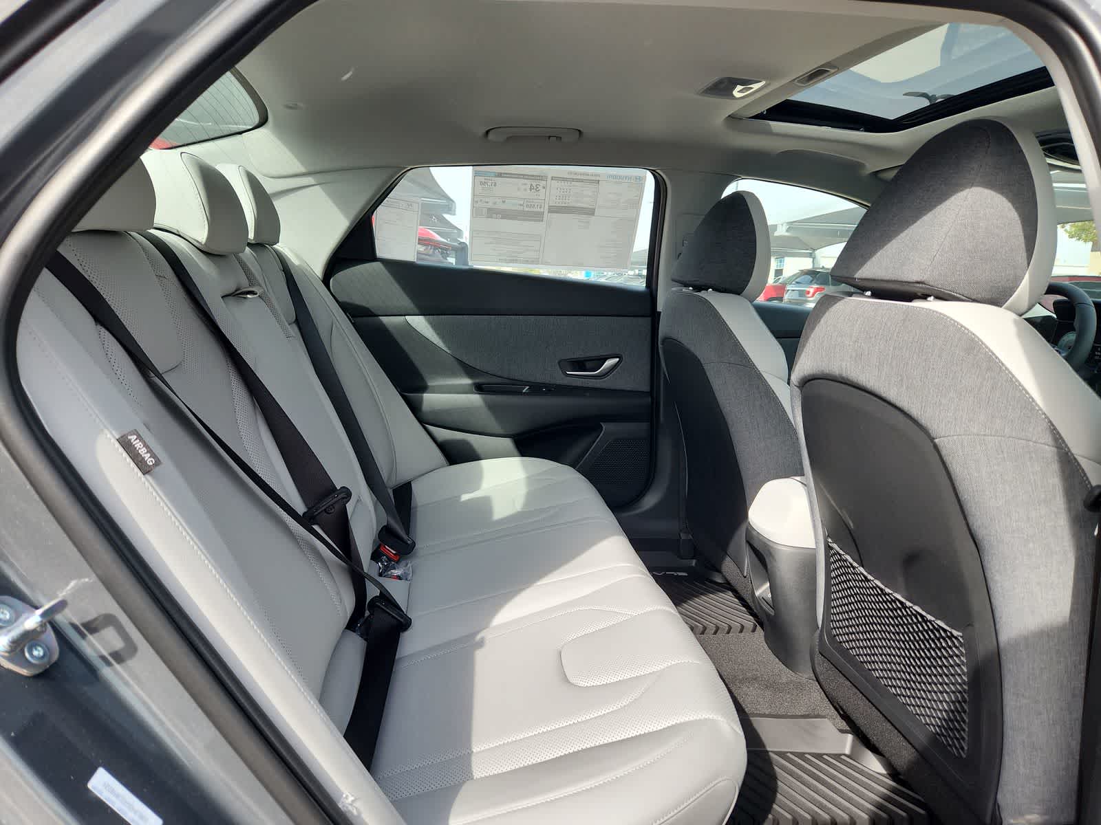 new 2025 Hyundai Elantra car, priced at $27,900