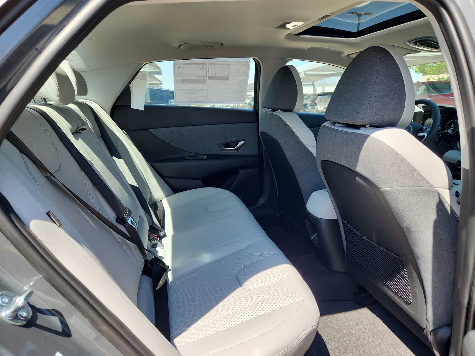 new 2025 Hyundai Elantra car, priced at $27,940