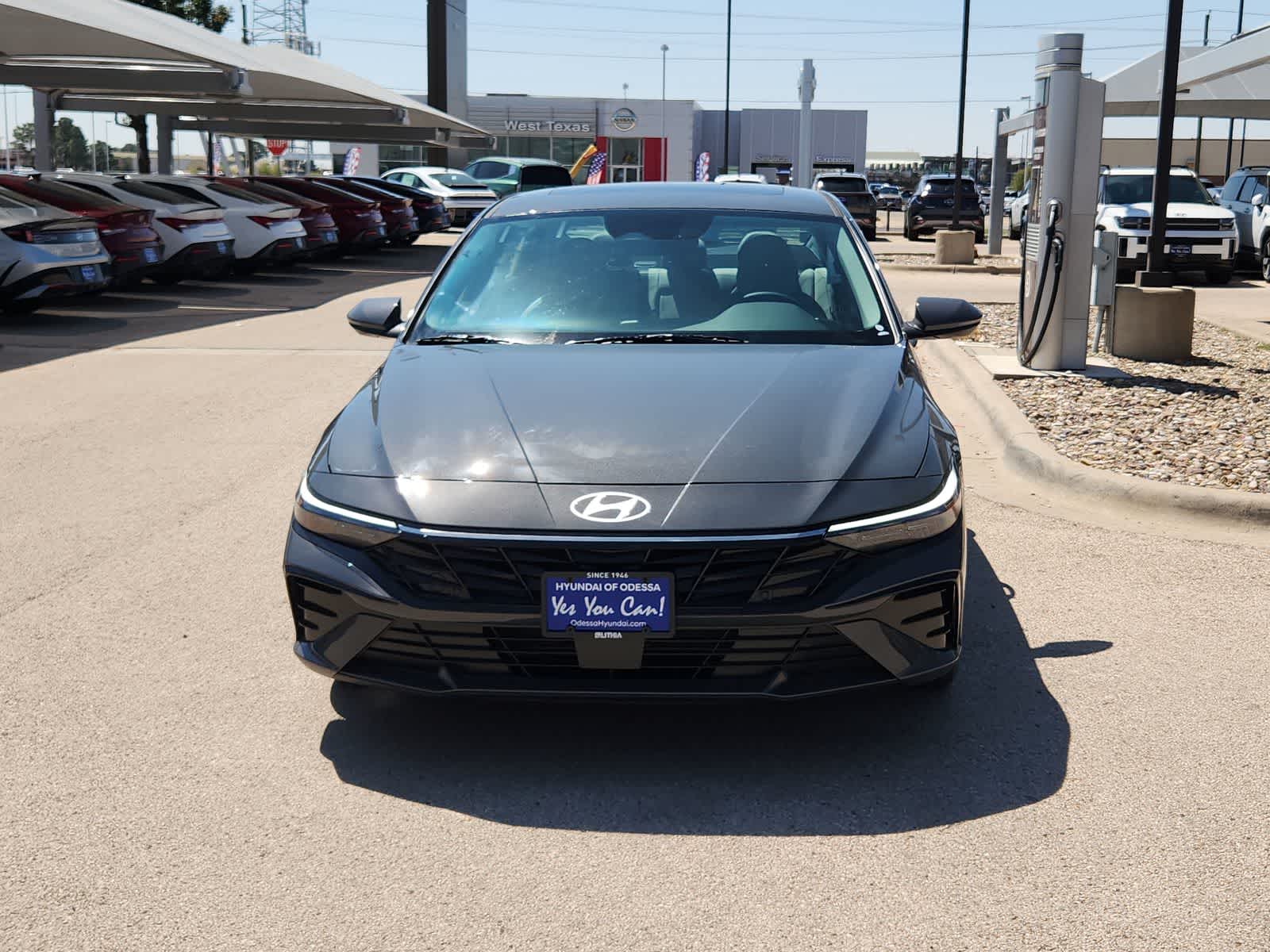 new 2025 Hyundai Elantra car, priced at $27,940