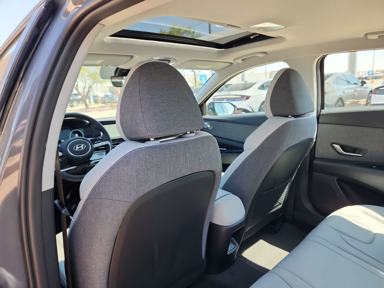 new 2025 Hyundai Elantra car, priced at $27,940