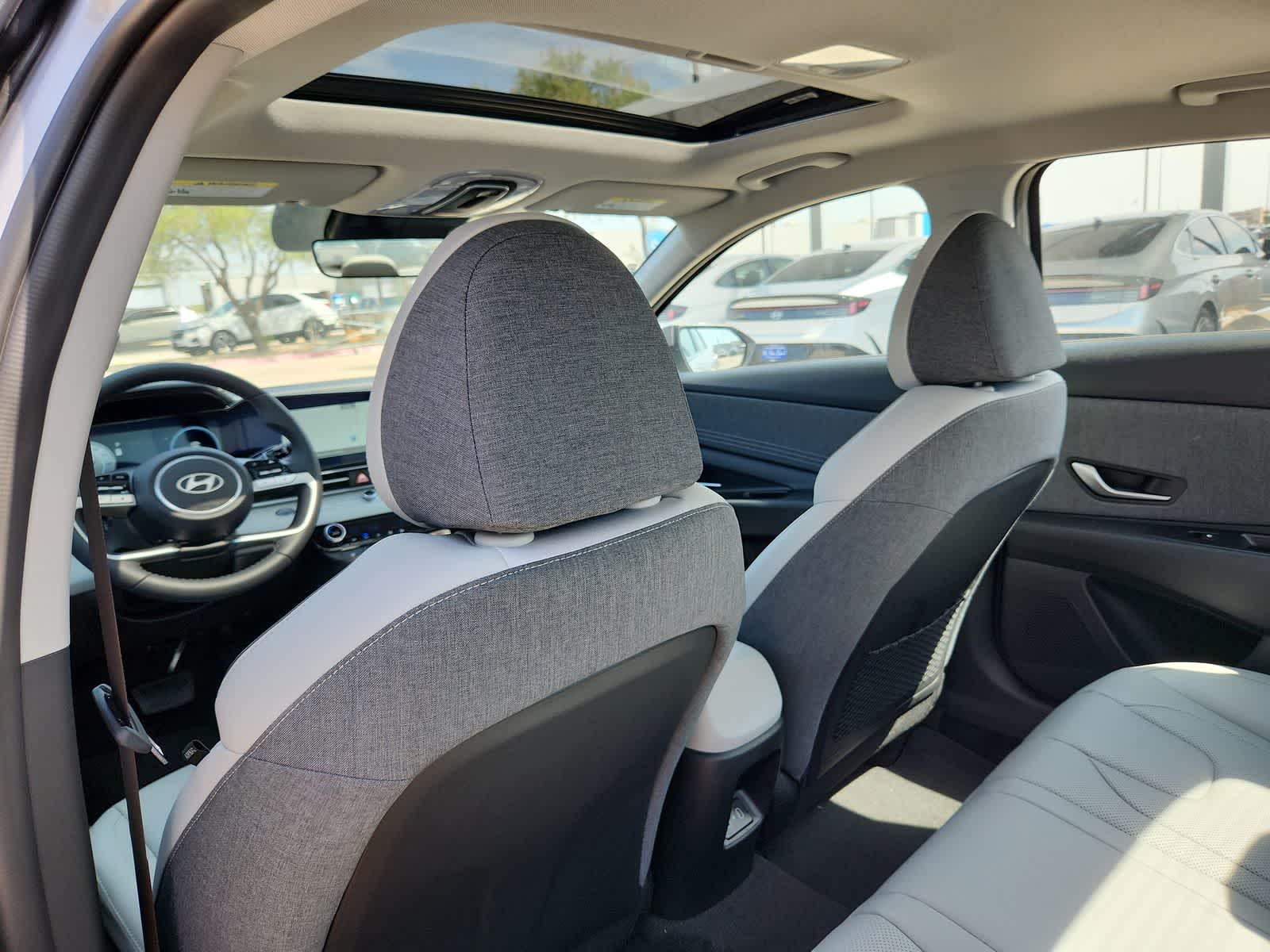new 2025 Hyundai Elantra car, priced at $28,580