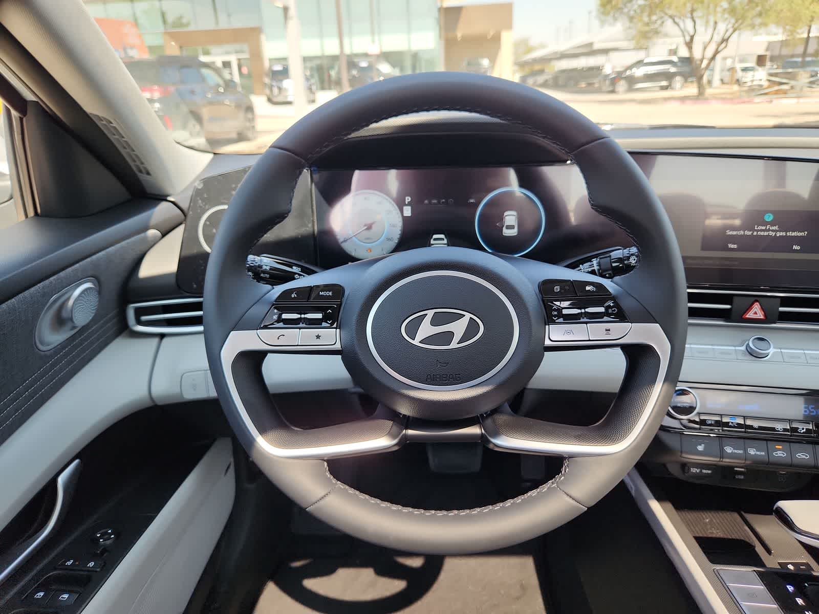 new 2025 Hyundai Elantra car, priced at $27,940