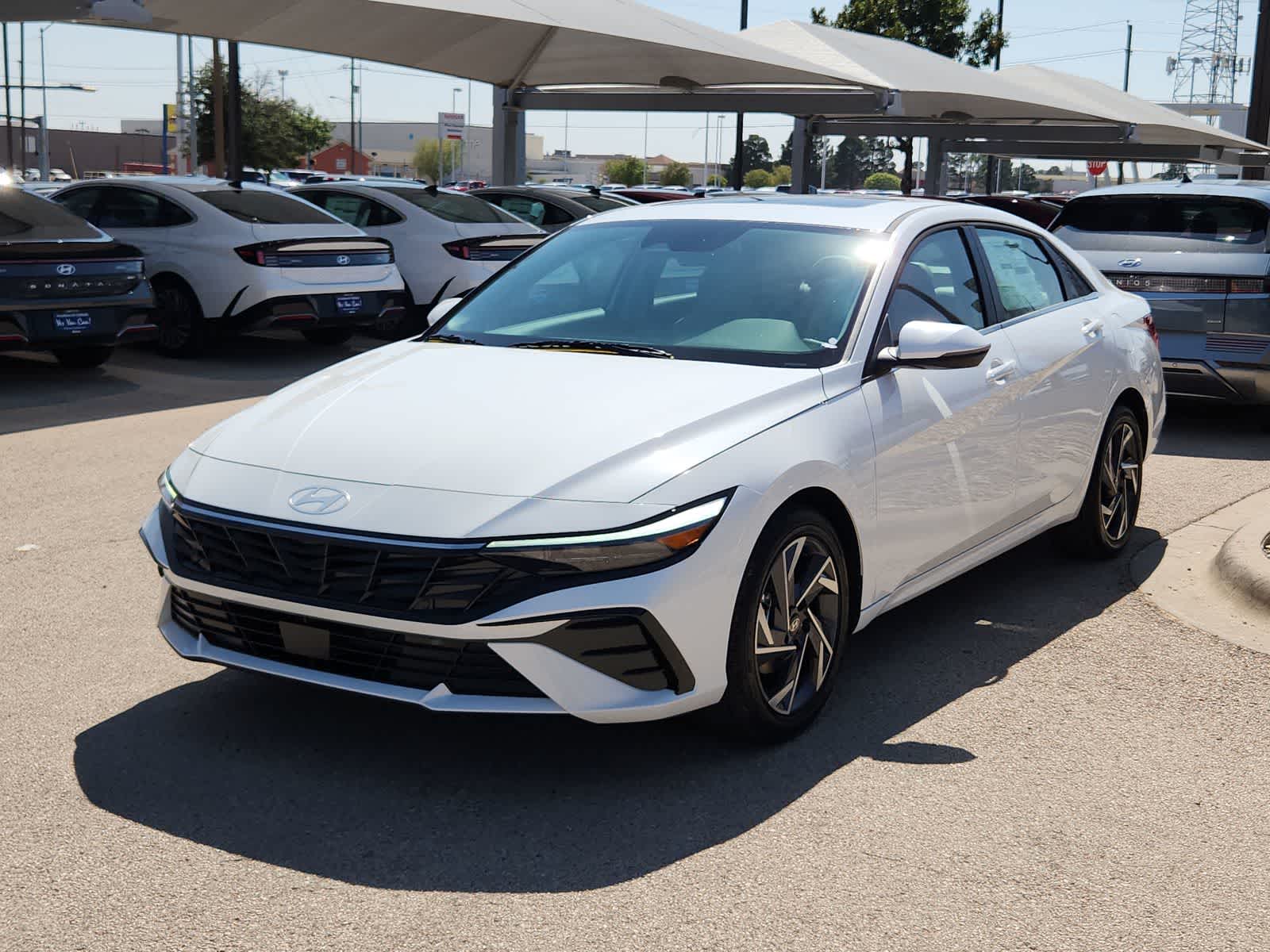 new 2025 Hyundai Elantra car, priced at $27,940
