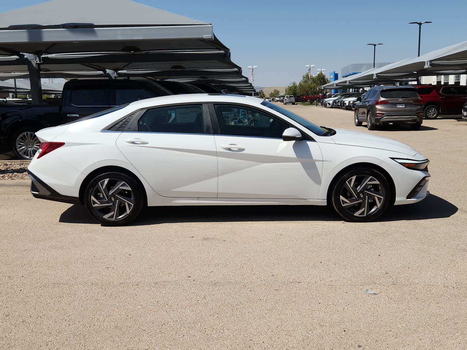 new 2025 Hyundai Elantra car, priced at $27,940