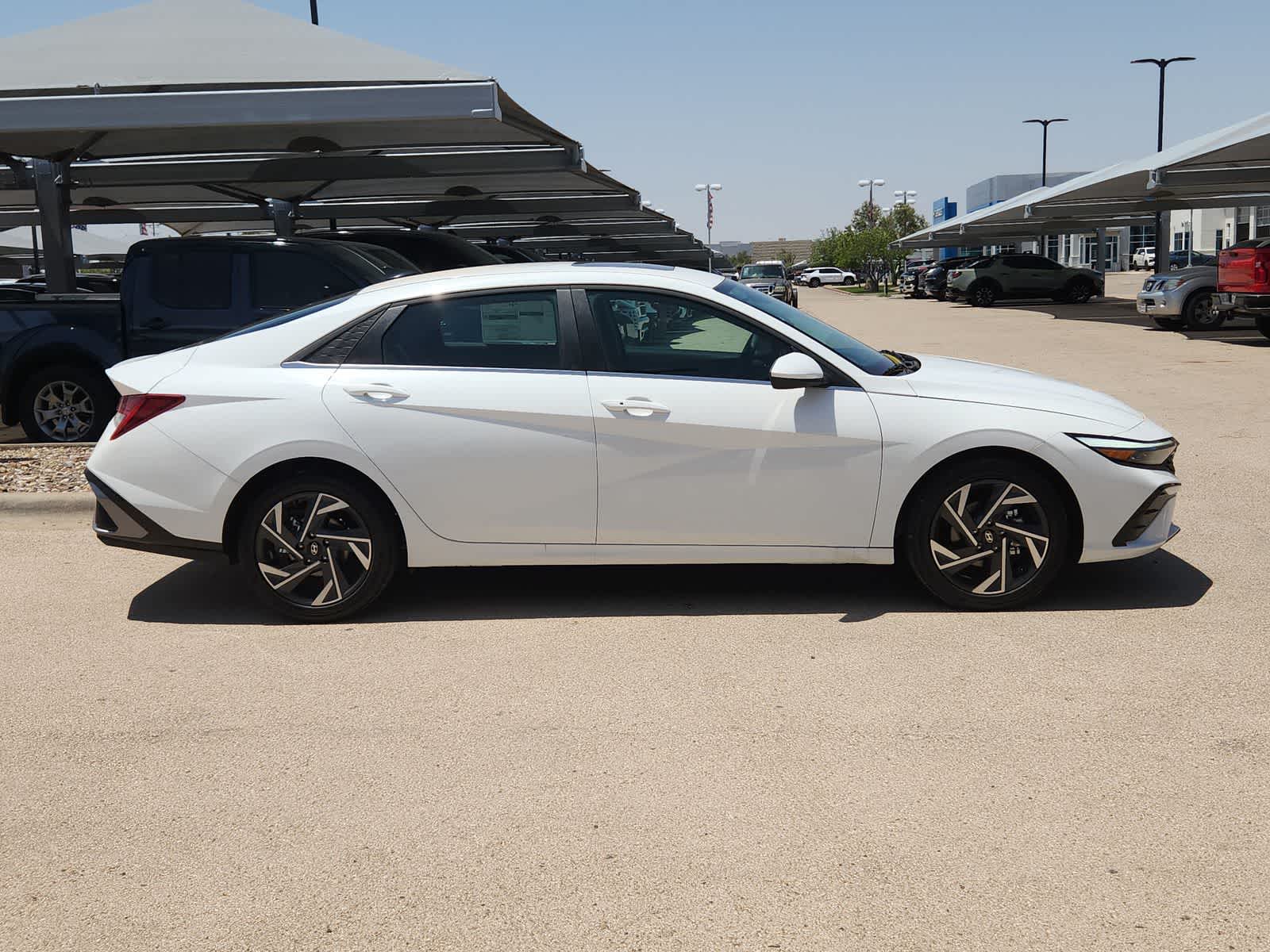 new 2025 Hyundai Elantra car, priced at $26,870