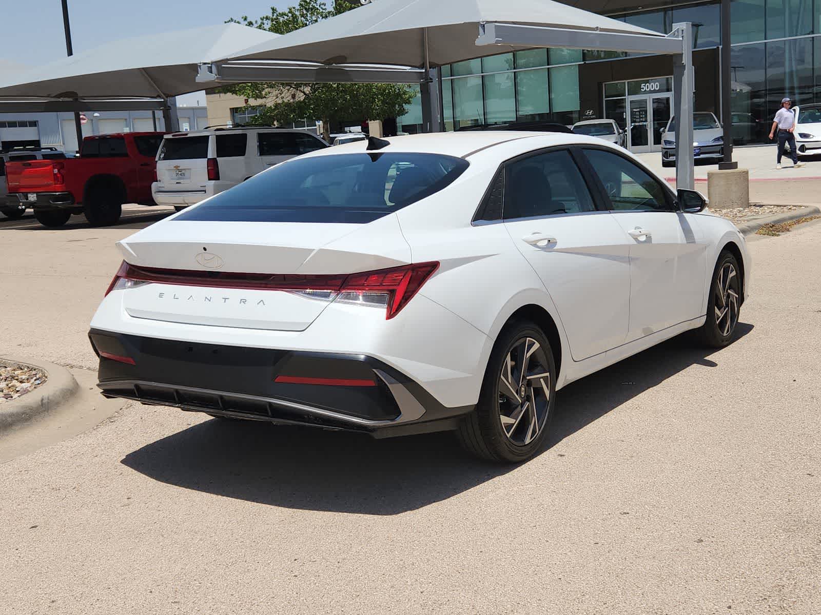 new 2025 Hyundai Elantra car, priced at $26,870