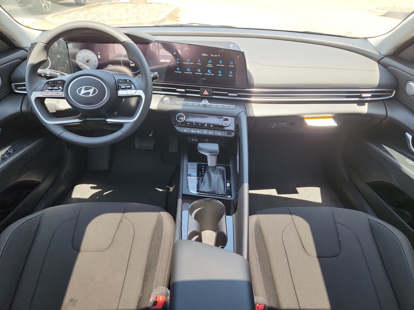 new 2025 Hyundai Elantra car, priced at $26,870