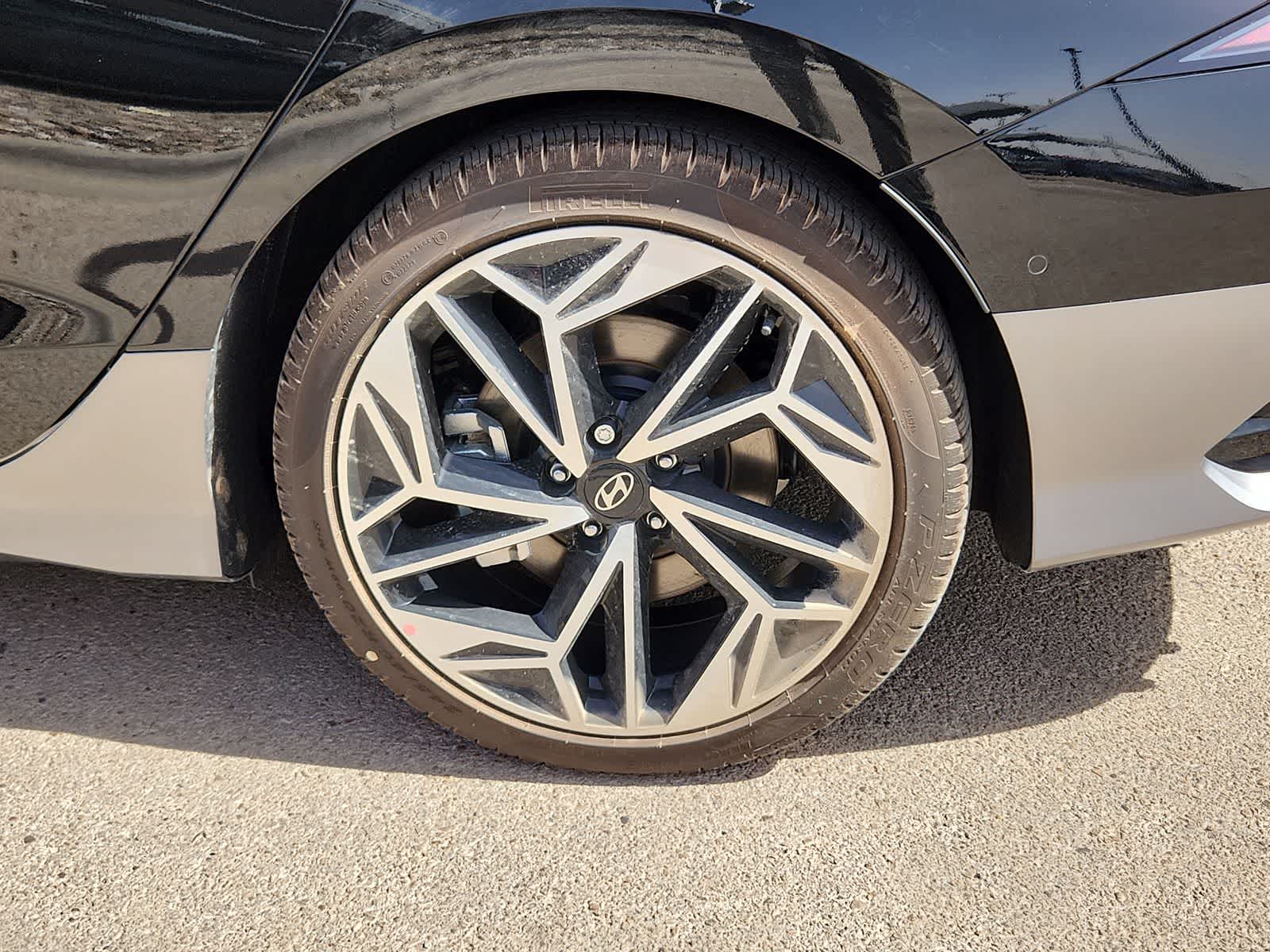 new 2025 Hyundai IONIQ 6 car, priced at $45,285